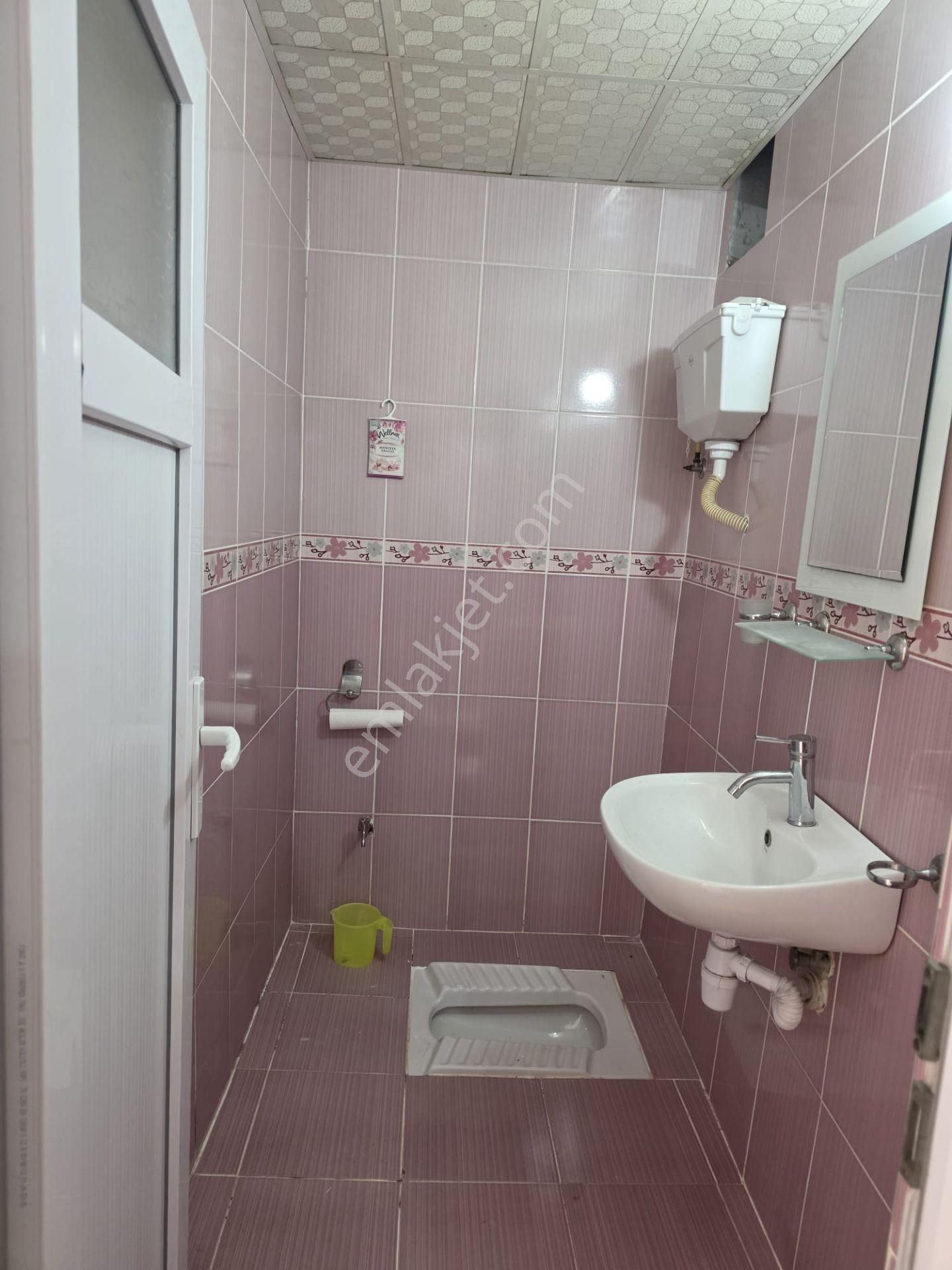 Adana Sarıçam Beycelide Kozan Yoluna Yakın Doğalgazlı Kombili 2+1 Kiralık Fırsat Daire - Görsel 6