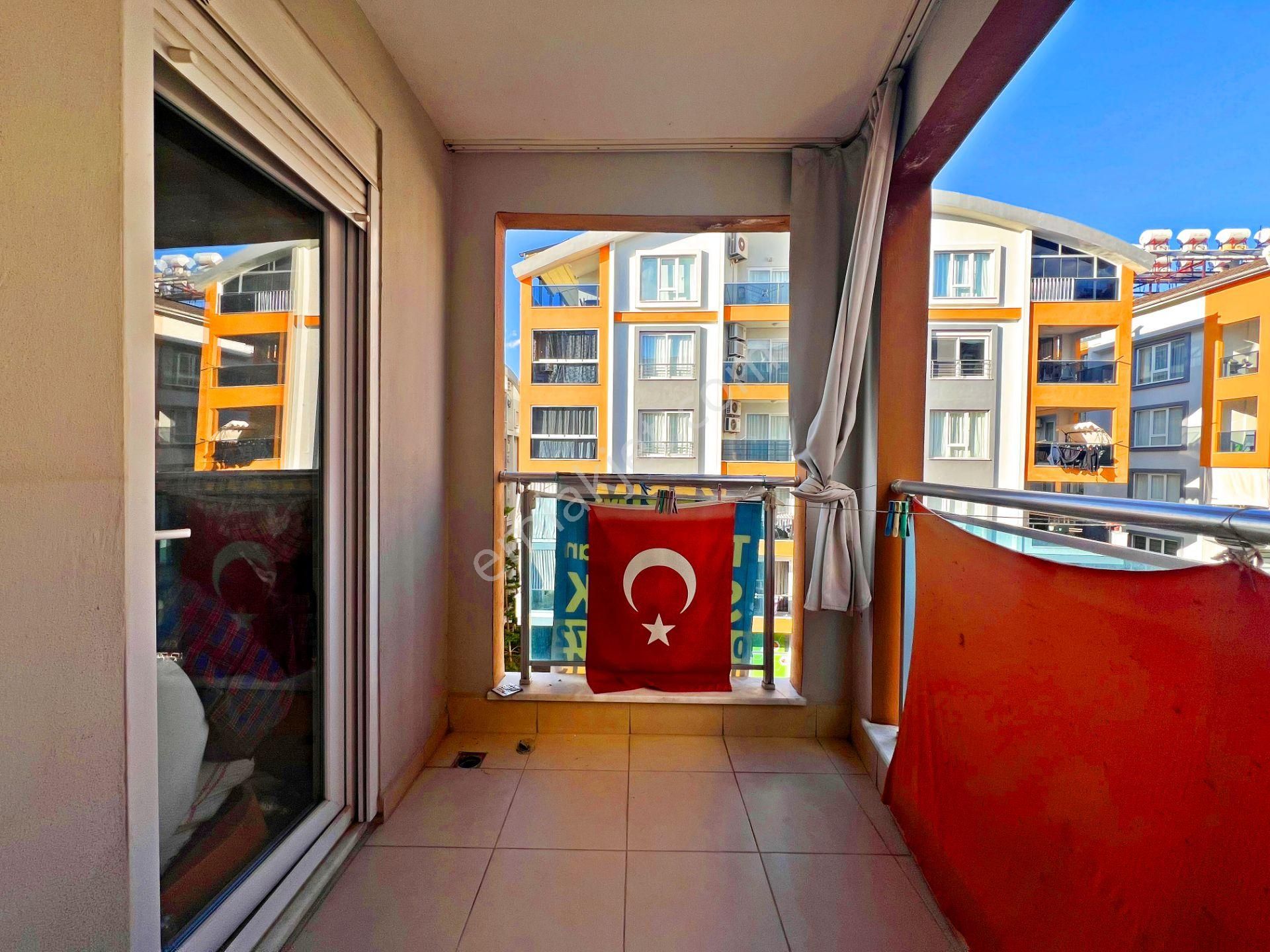 Alanya Cikcillide Satılık 3+1 Ayrı Mutfak Asansörlü Geniş Daire - Görsel 2