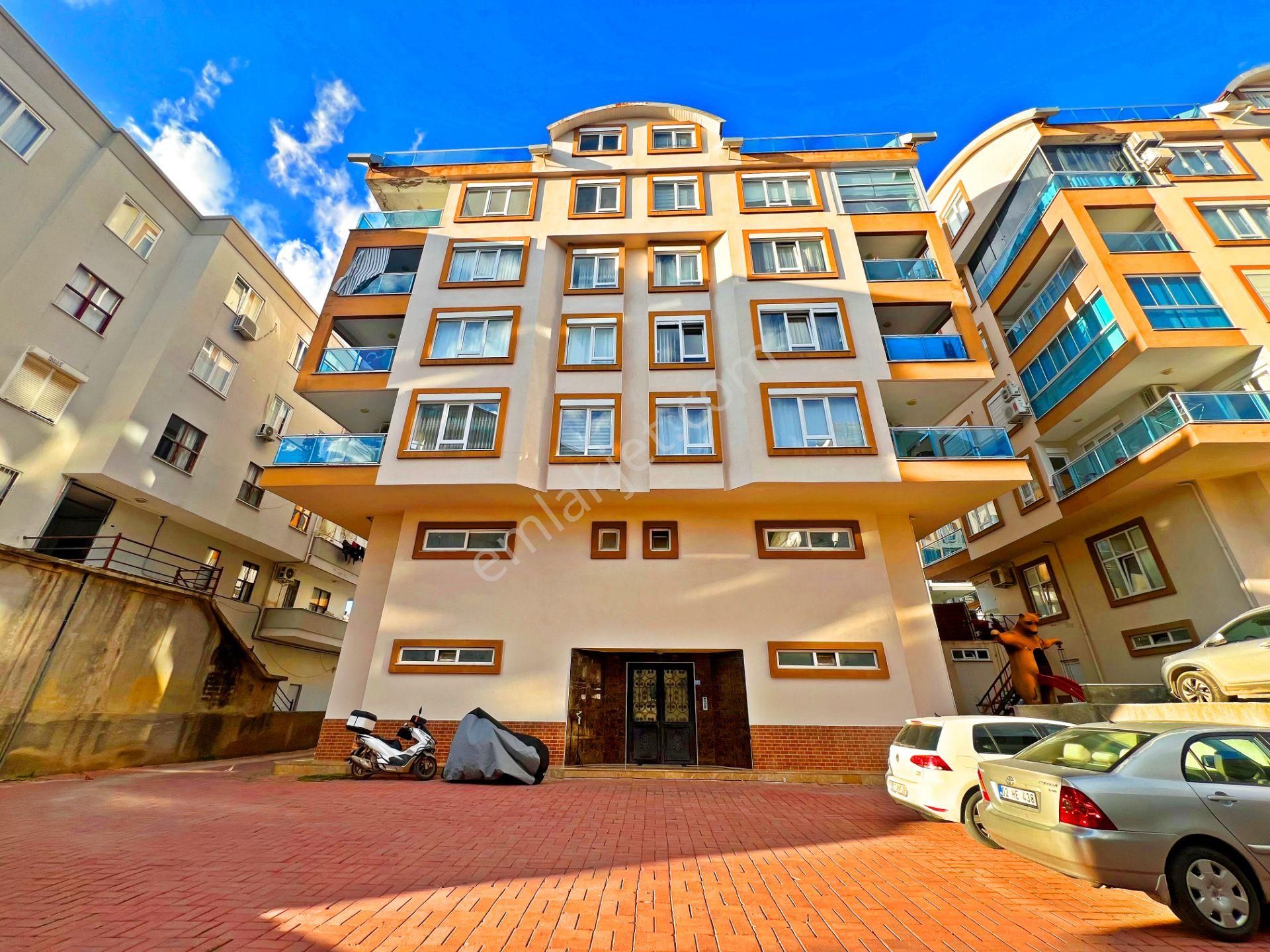 Alanya Cikcillide Satılık 3+1 Ayrı Mutfak Asansörlü Geniş Daire - Görsel 31