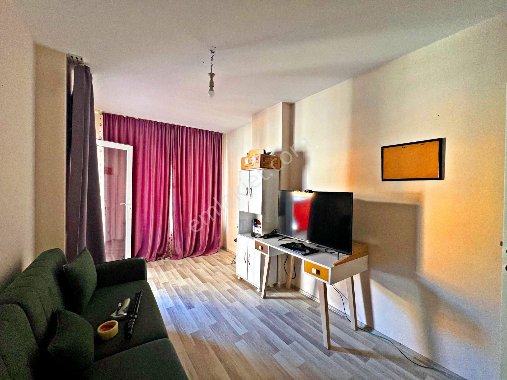 Alanya Cikcillide Satılık 3+1 Ayrı Mutfak Asansörlü Geniş Daire - Görsel 8