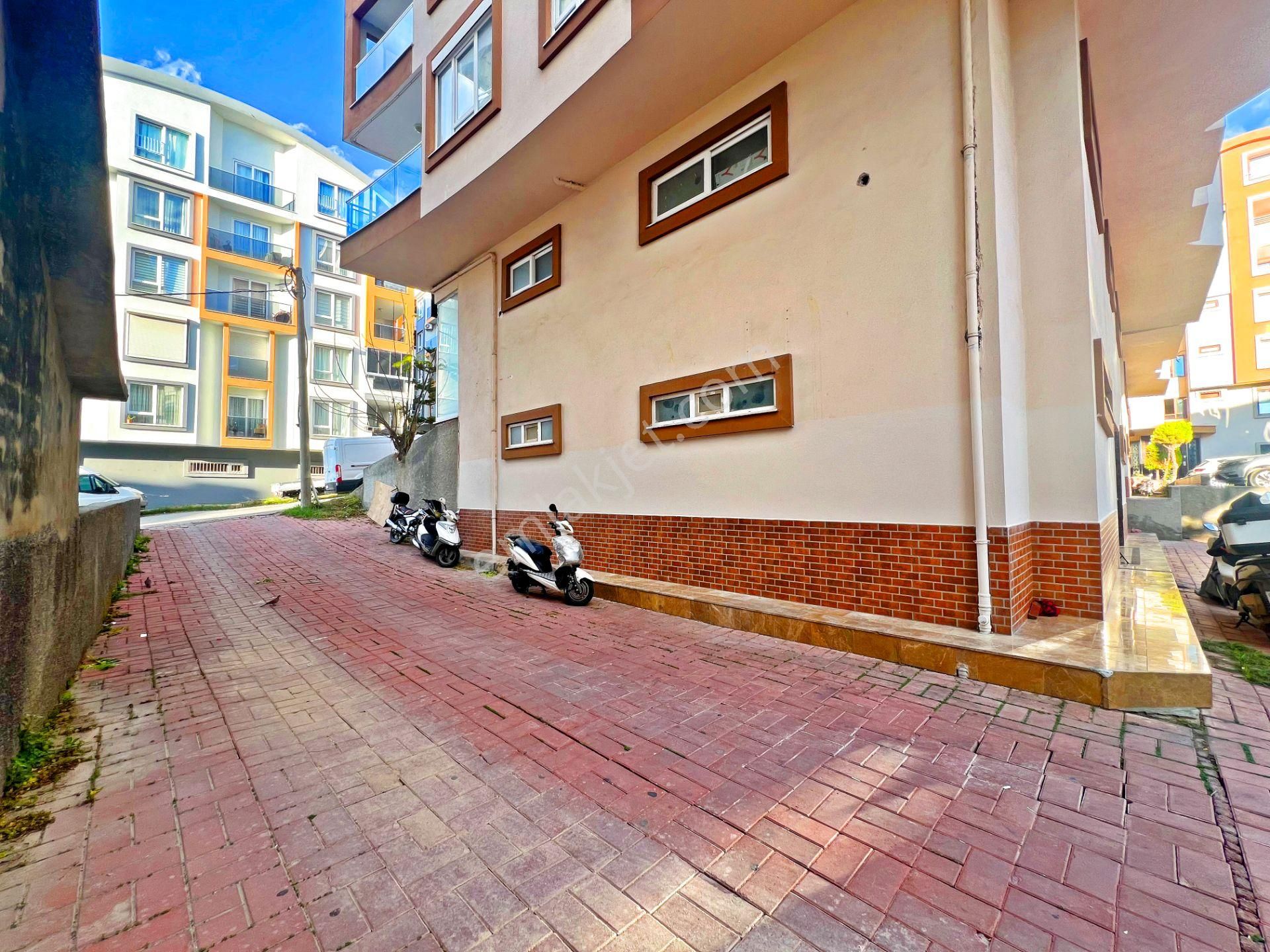 Alanya Cikcillide Satılık 3+1 Ayrı Mutfak Asansörlü Geniş Daire - Görsel 33