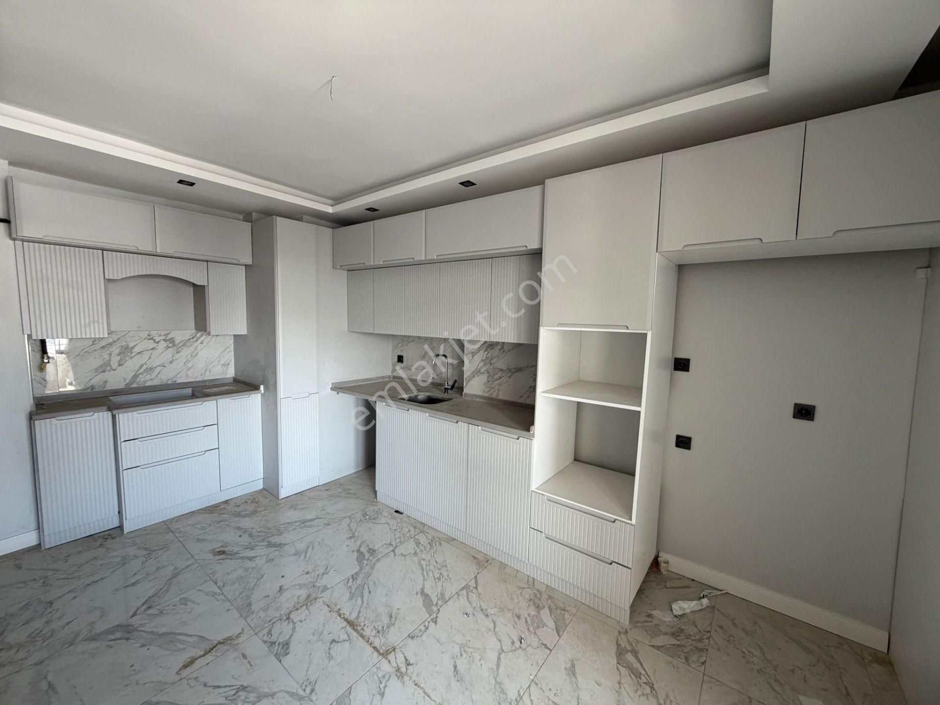 Mevsim Gayrimenkulden Çaydaçıra Mahallesi Satılık 3+1 Lüks Daire