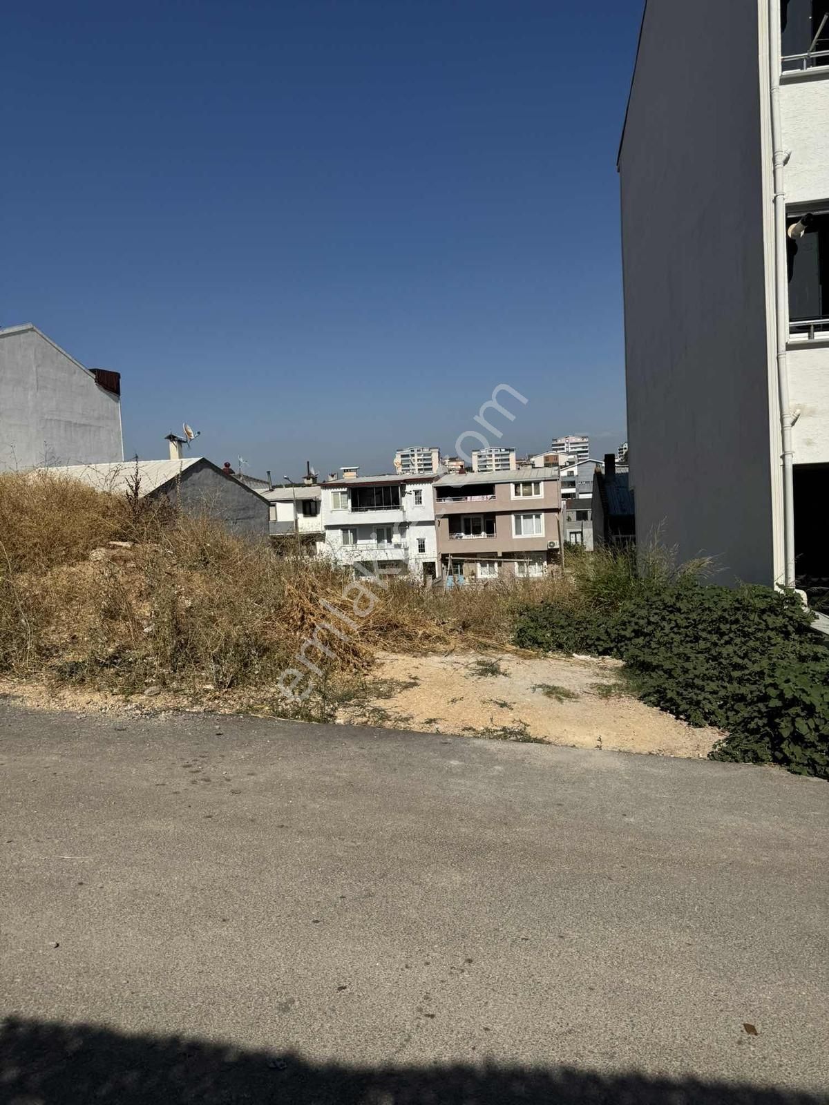 Biensten Yunuseli Çamlık Caddesi Yakınında Satılık İmarlı Arsa