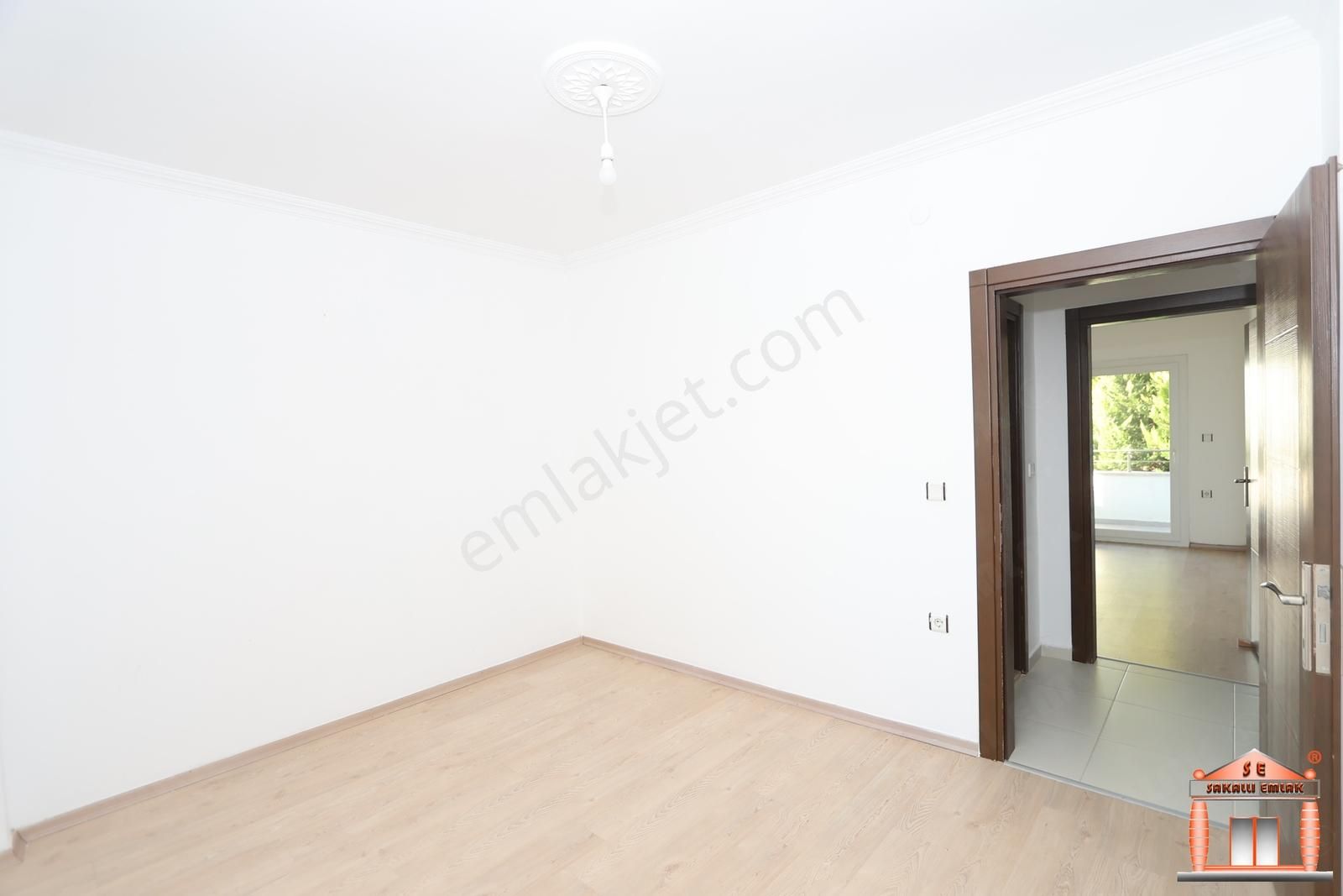 ️s-a-k-a-l-l-ı-dan Gümüşlük Merkezde 2+1 Kiralık Daire - Görsel 8