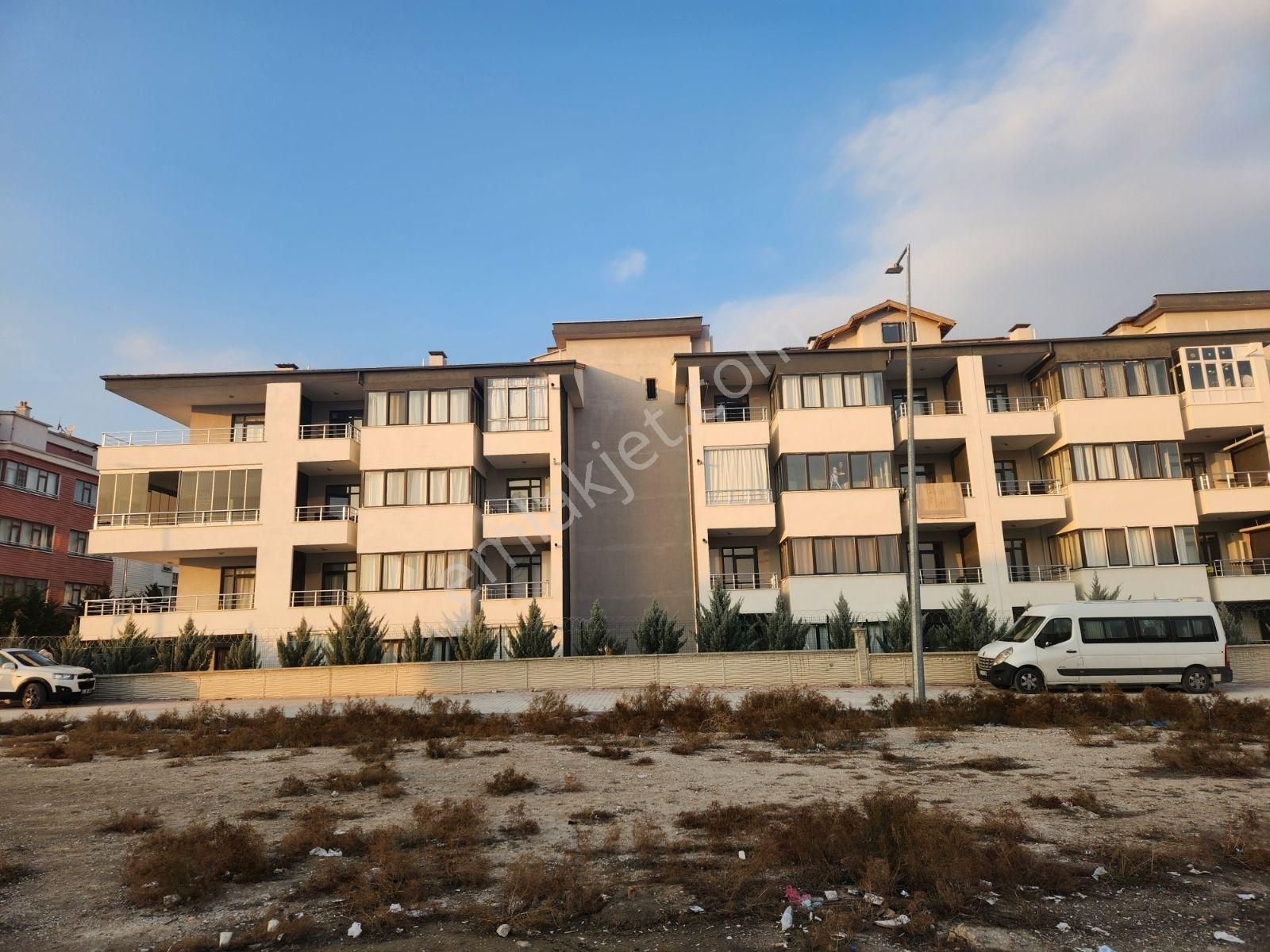Askeri Üs Fabrikalar Servis Güzergahında Yatırımlık 2+1 Daire - Görsel 15