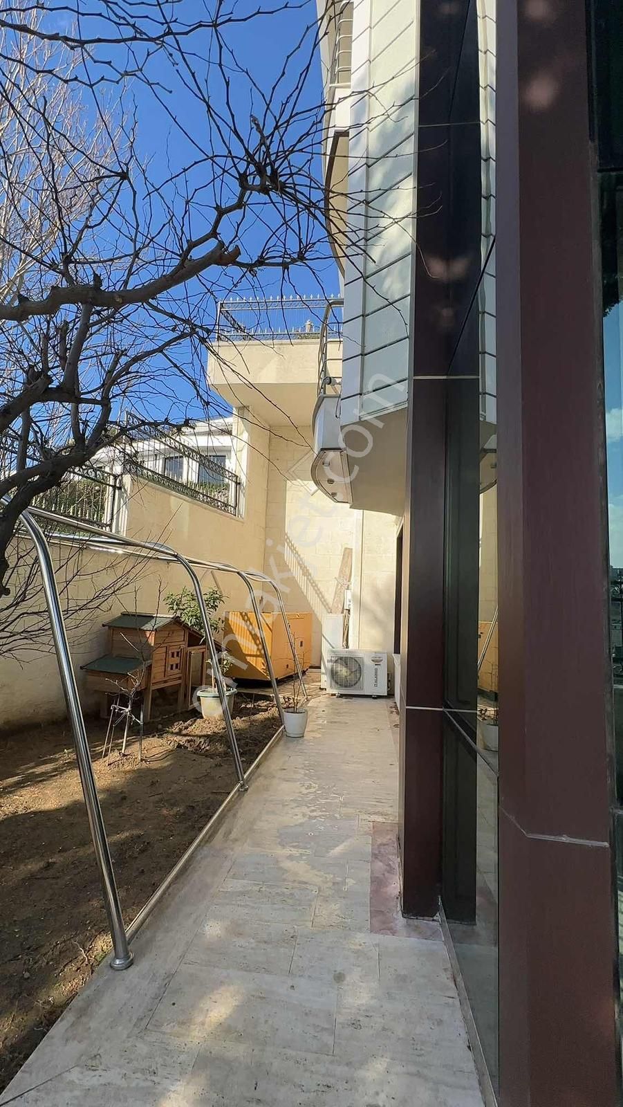 Büyükçekmecede Eşsiz Eşyalı Asansörlü Havuzlu Satılık 6+2villa - Görsel 6