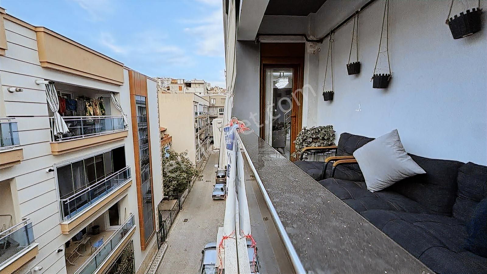 Çiğli Yeni Mh. Çiğli Bld. Hastane Yakını Satılık Geniş 2+1 Cb Ph - Görsel 22