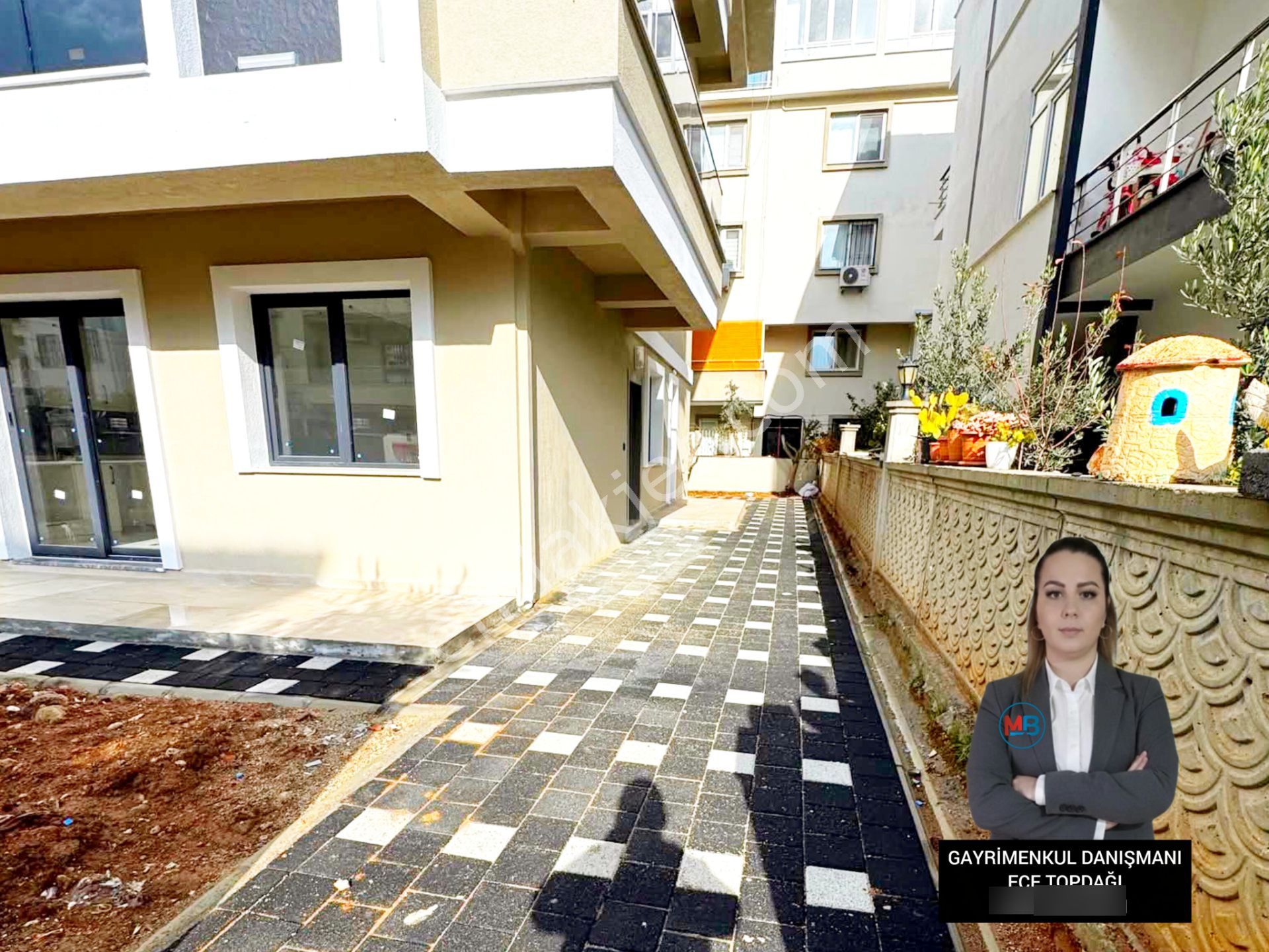 Didim'de Satılık 1+1 Çarşıya Yakın Müstakil Girişli Bahçeli Sıfır Daire - Görsel 3