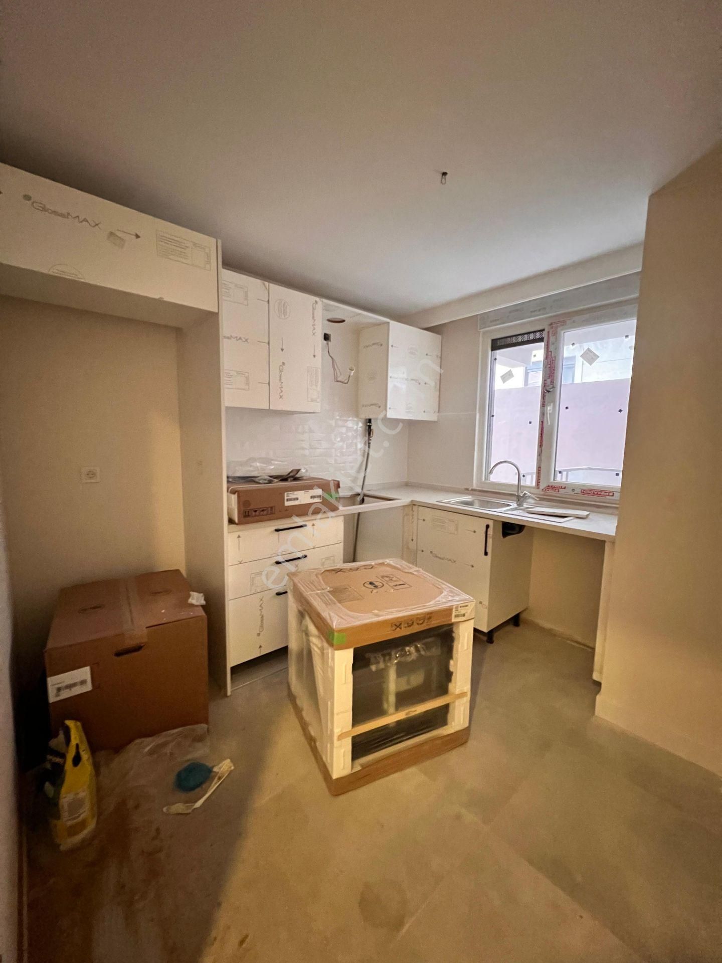 Kaçmaz'dan Altıntepede Bostancıya Komşu Ayrı Mutfaklı Sıfır 2+1 - Görsel 7