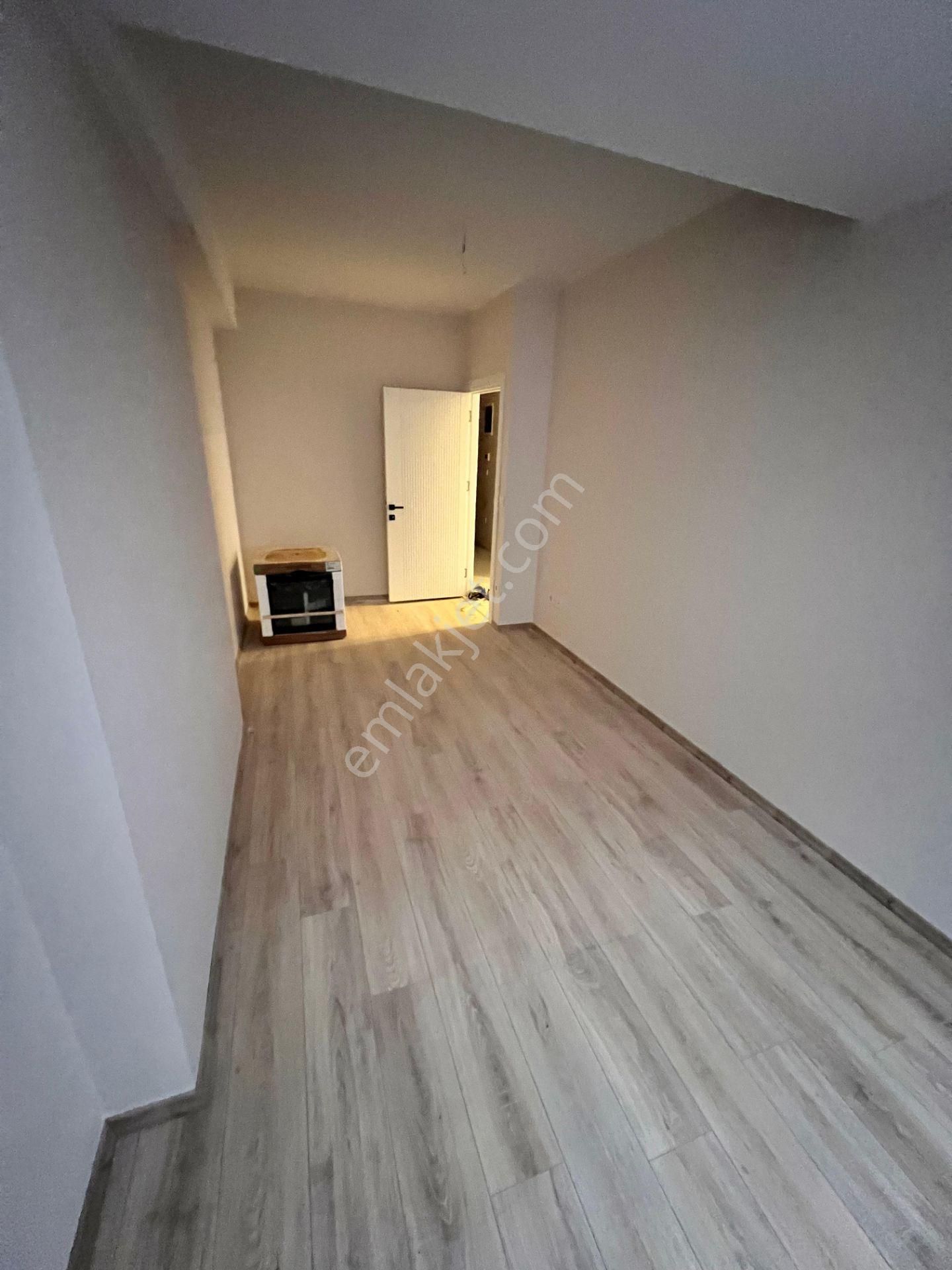 Kaçmaz'dan Altıntepede Bostancıya Komşu Ayrı Mutfaklı Sıfır 2+1 - Görsel 18