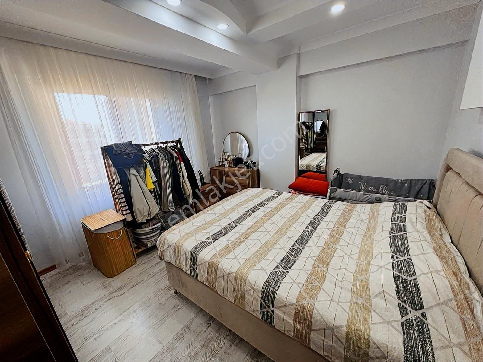 Berrak Gayrimenkul'den Hürriyet Mah. 2+1 100m2 Satılık Daire!