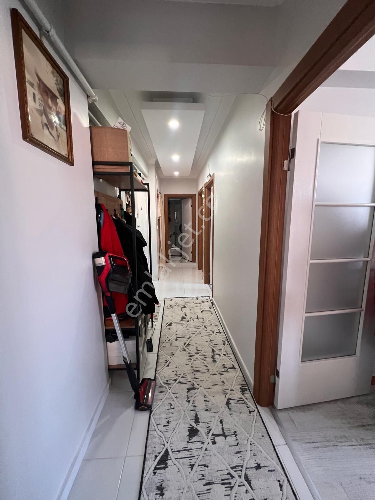 Berrak Gayrimenkul'den Hürriyet Mah. 2+1 100m2 Satılık Daire! - Görsel 3