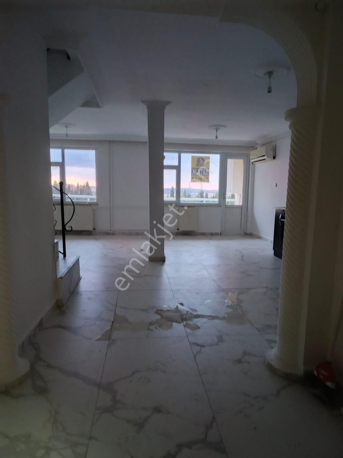 Çanakkale Merkez Cevatpaşa Mah. 3+1 Satılık Dubleks Daire Merkezi Konumda Yatırımlık - Görsel 3