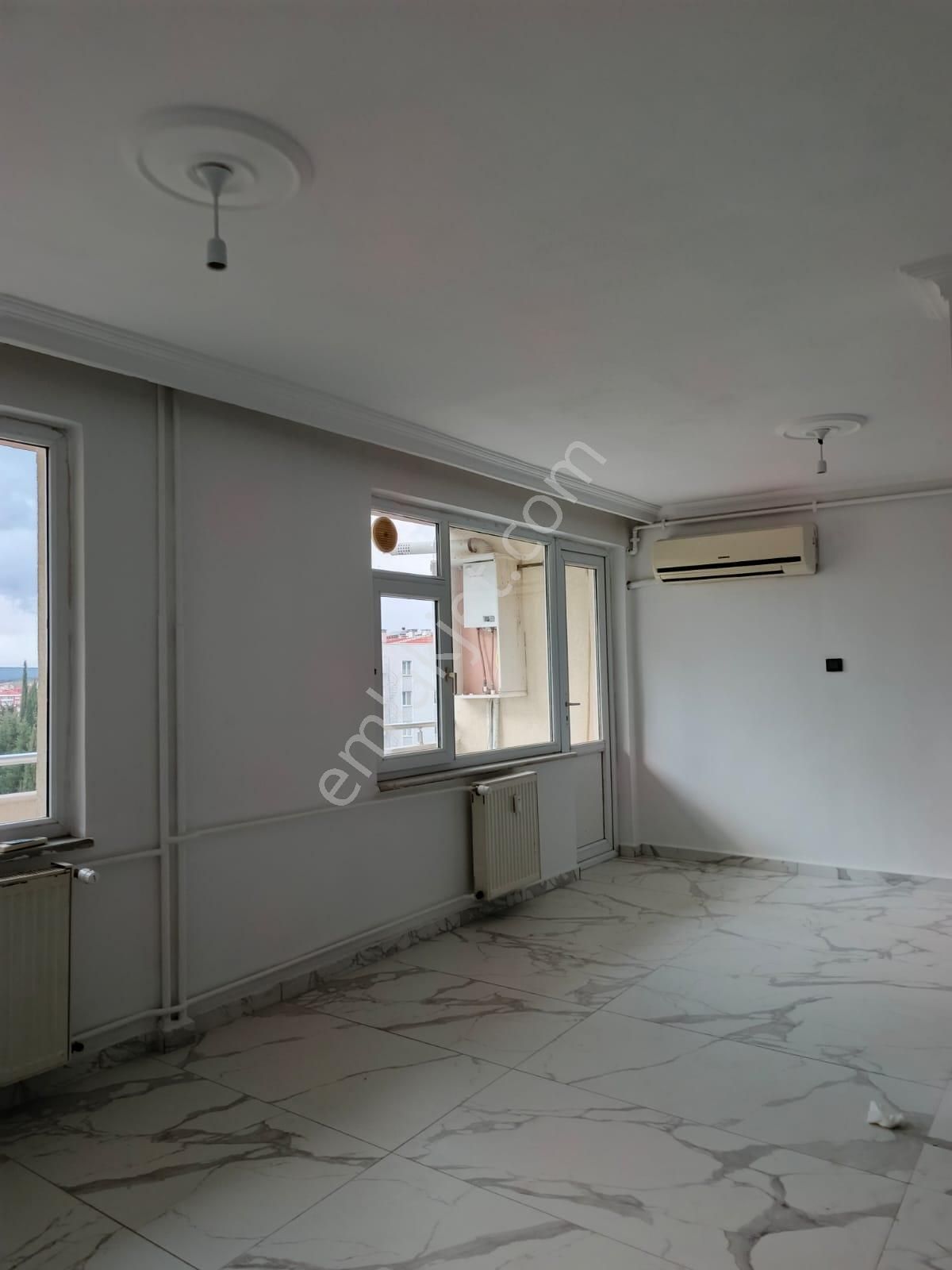 Çanakkale Merkez Cevatpaşa Mah. 3+1 Satılık Dubleks Daire Merkezi Konumda Yatırımlık - Görsel 8