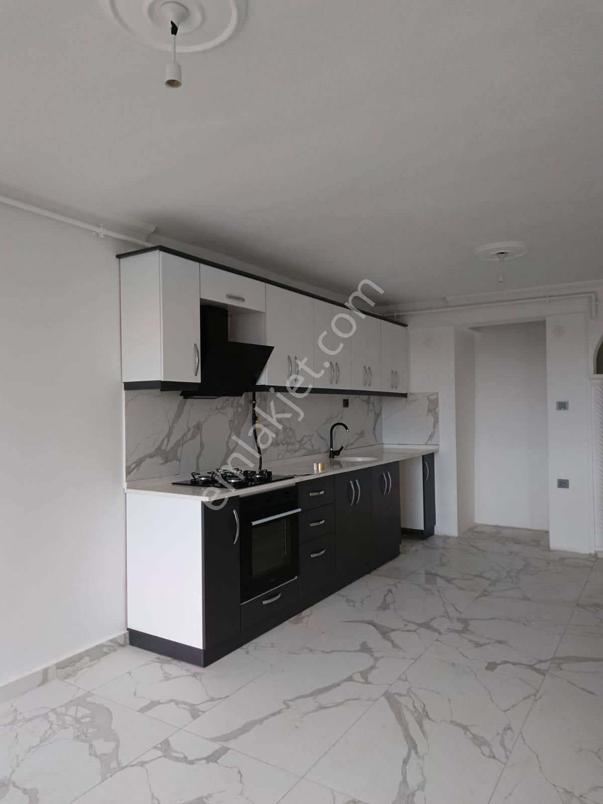 Çanakkale Merkez Cevatpaşa Mah. 3+1 Satılık Dubleks Daire Merkezi Konumda Yatırımlık - Görsel 6