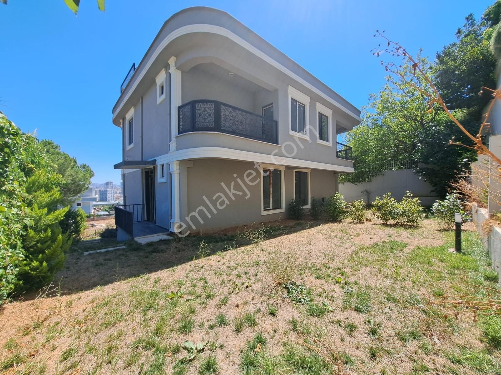 Maltepe Yalı Dragosta Satılık 350 Net Villa Sıfır İskanlı - Görsel 3