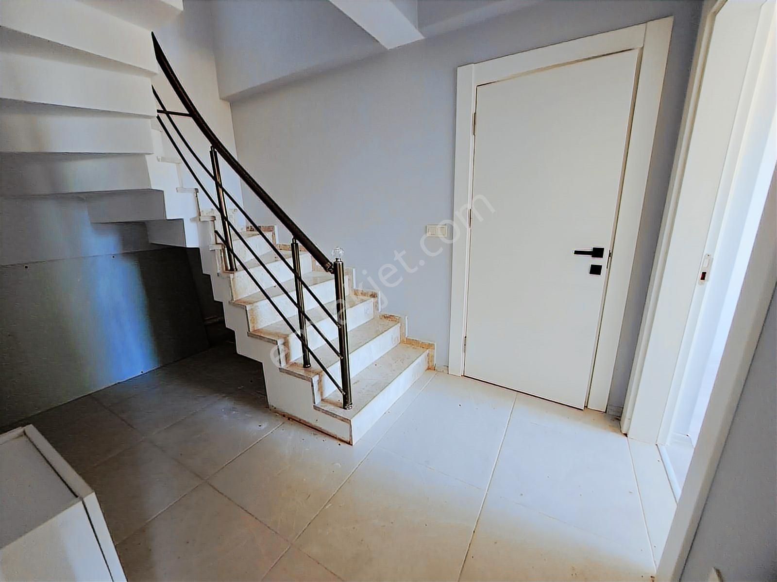 Maltepe Yalı Dragosta Satılık 350 Net Villa Sıfır İskanlı - Görsel 31