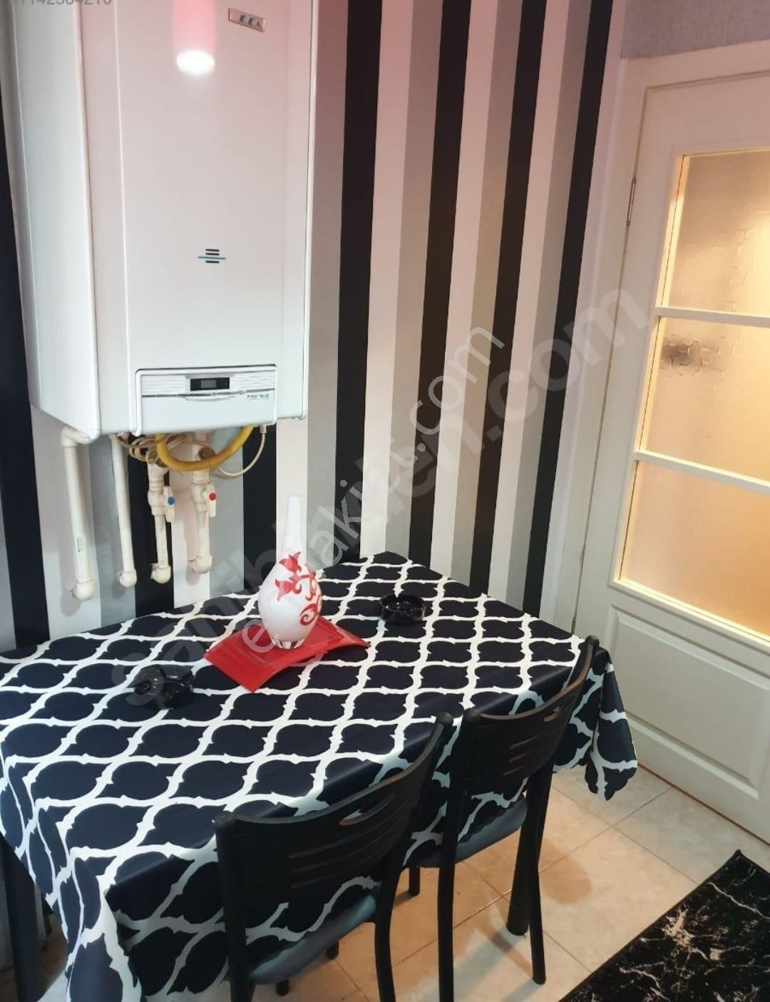 Lidya Emlak'tan 1+1 60m2 Hastane Yakını Eşyalı Satılık Daire - Görsel 14