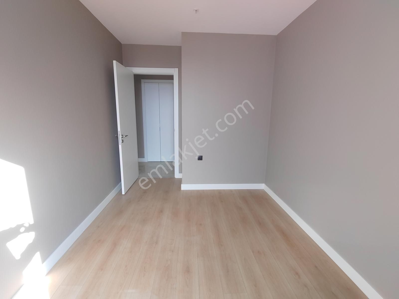Avrupa Konutları Yamanevler Alçak Kat Net 95 M2 2+1 Daire - Görsel 18