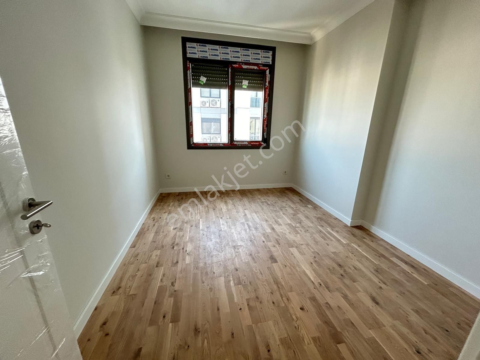 Utkudan Bostancıda Deniz Manzaralı Bağdata Yakın 0 Satılık 3+1 - Görsel 5