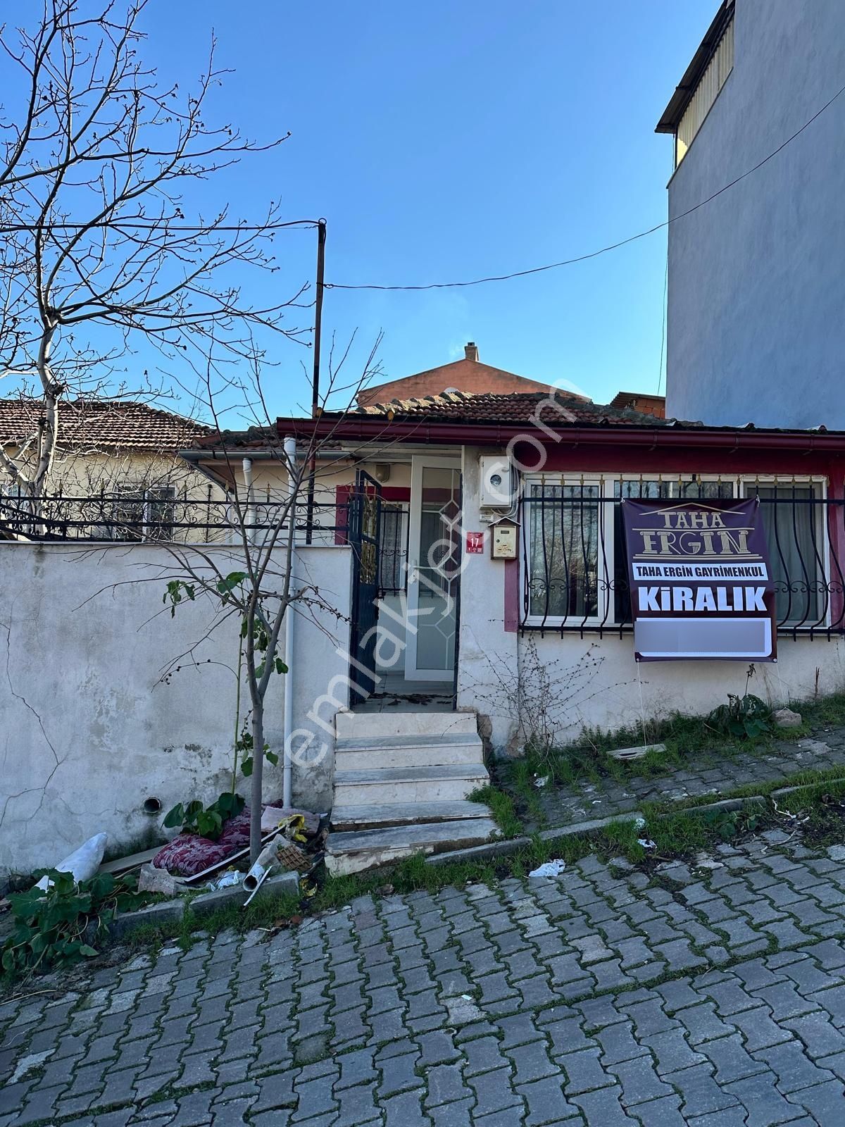 Taha Ergin Gayrimenkulden Avlulu & Müstakil Evde Yaşam Fırsatı !