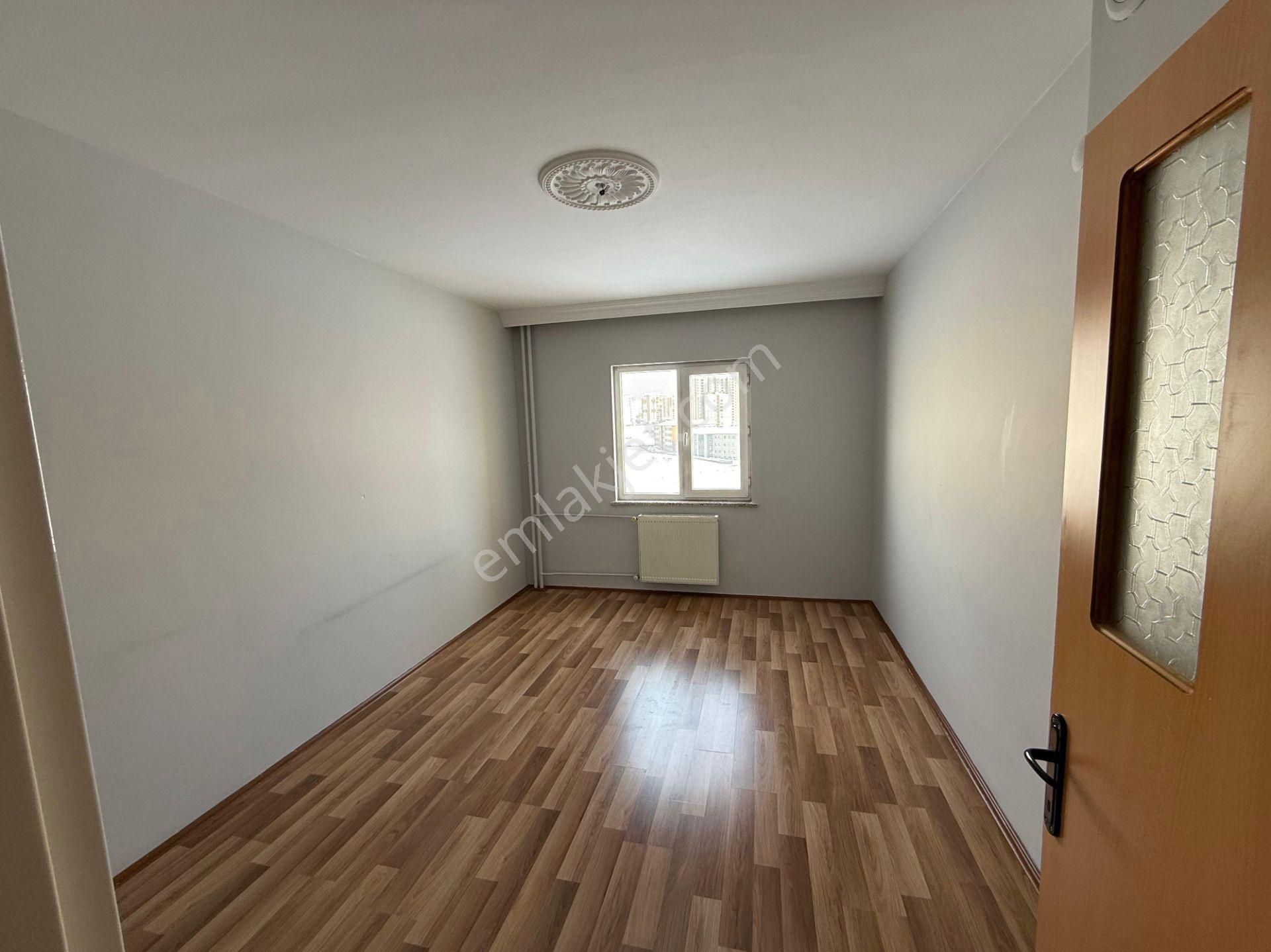 Beyazşehir Mah Cadde Üzeri Satılık Ara Kat Fırsat Dairesi - Görsel 6