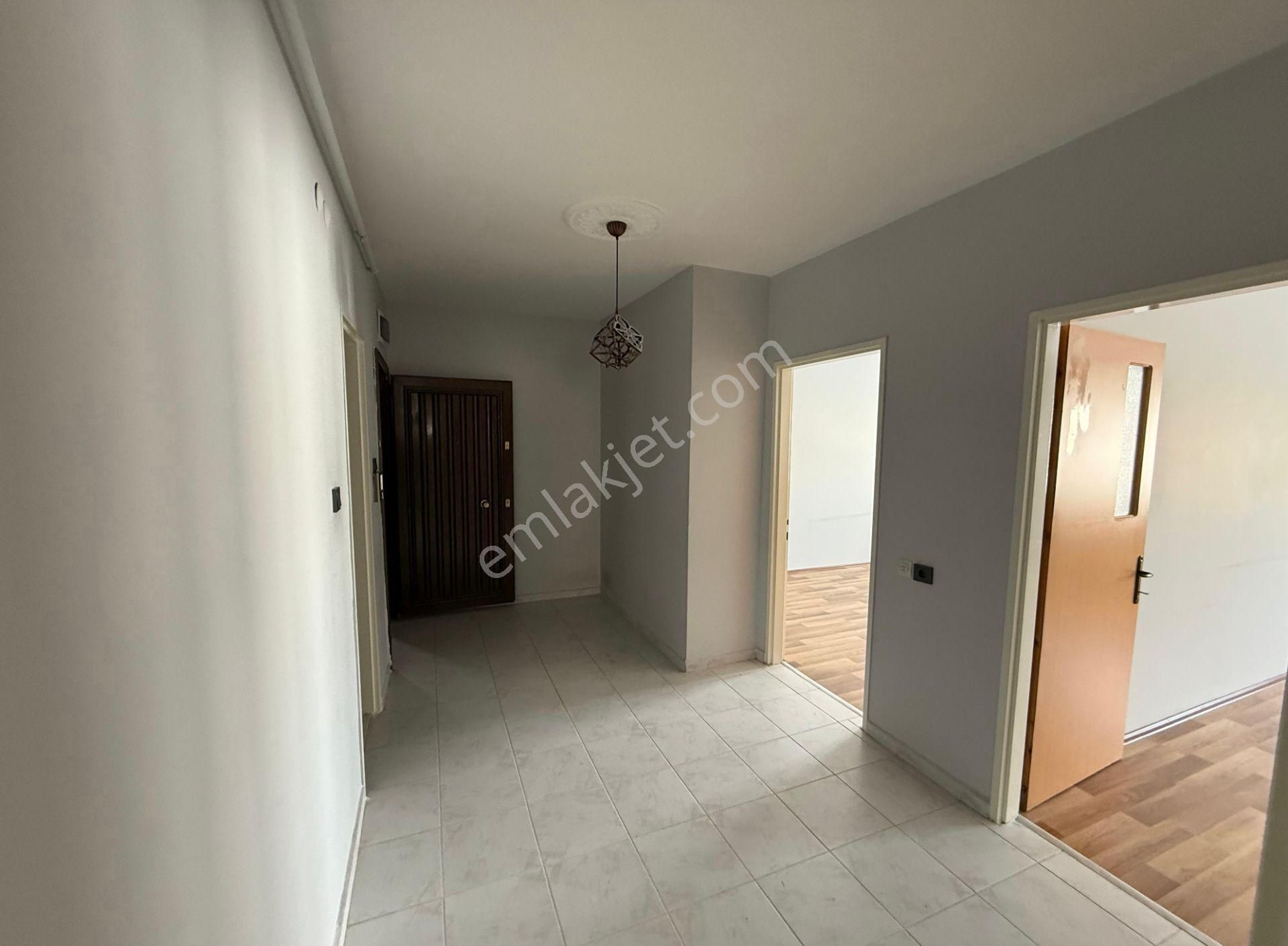 Beyazşehir Mah Cadde Üzeri Satılık Ara Kat Fırsat Dairesi - Görsel 15