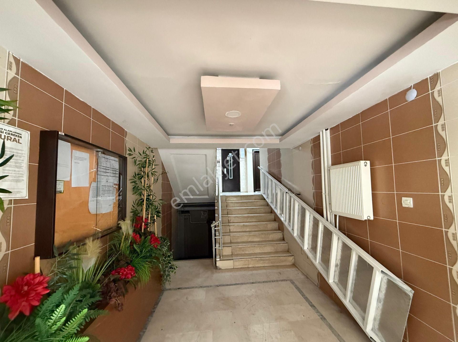 Beyazşehir Mah Cadde Üzeri Satılık Ara Kat Fırsat Dairesi - Görsel 18