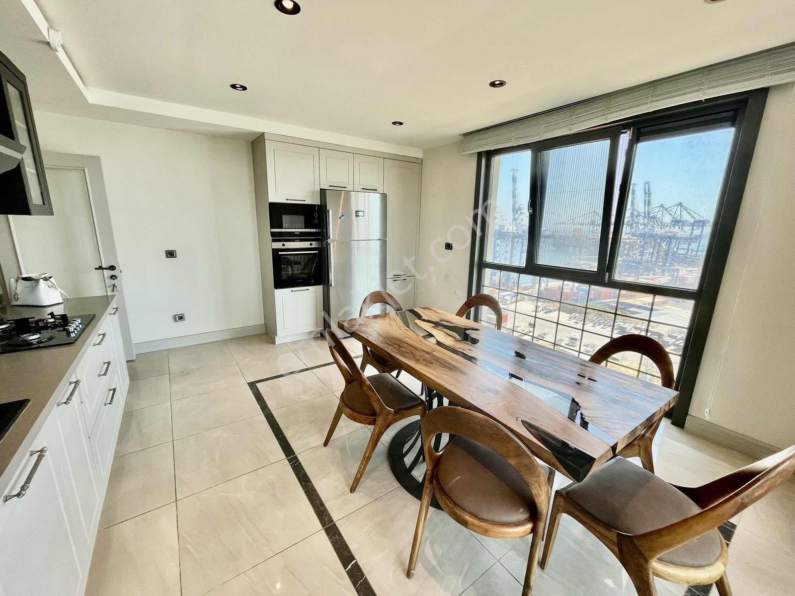 Deniz İstanbul Marina Rezidans 4+1 Full Eşyalı Köşe Daire - Görsel 4