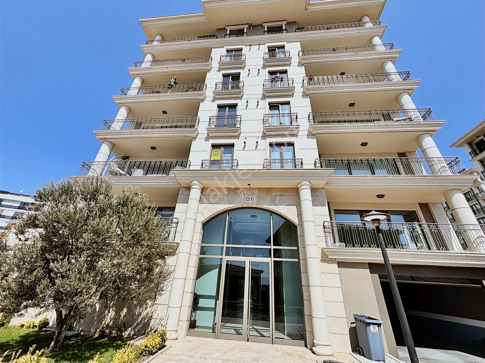 Deniz İstanbul Mercan Konaklarında 3+1 Full Eşyalı Köşe Daire