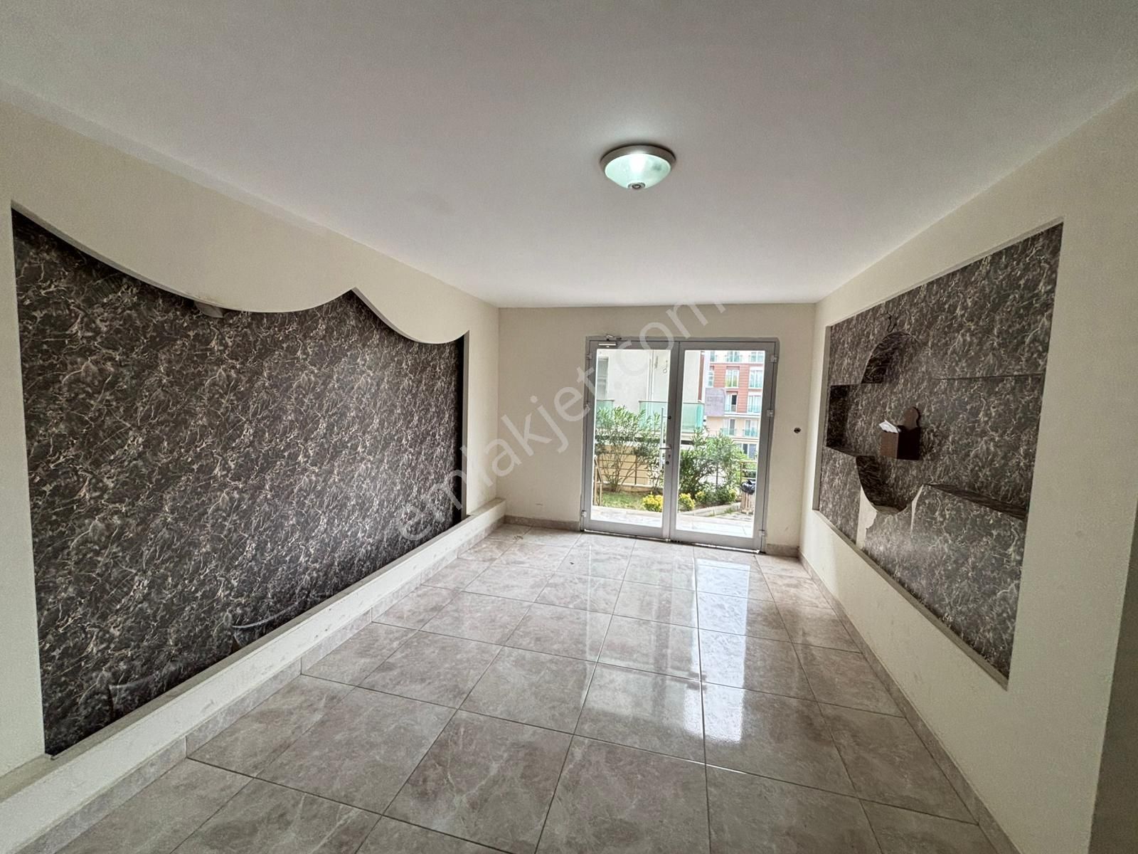 Piyasa Gayrımenkulden Şehri Beyaz 2 De Geniş Satılık 5+1 Dublex - Görsel 22