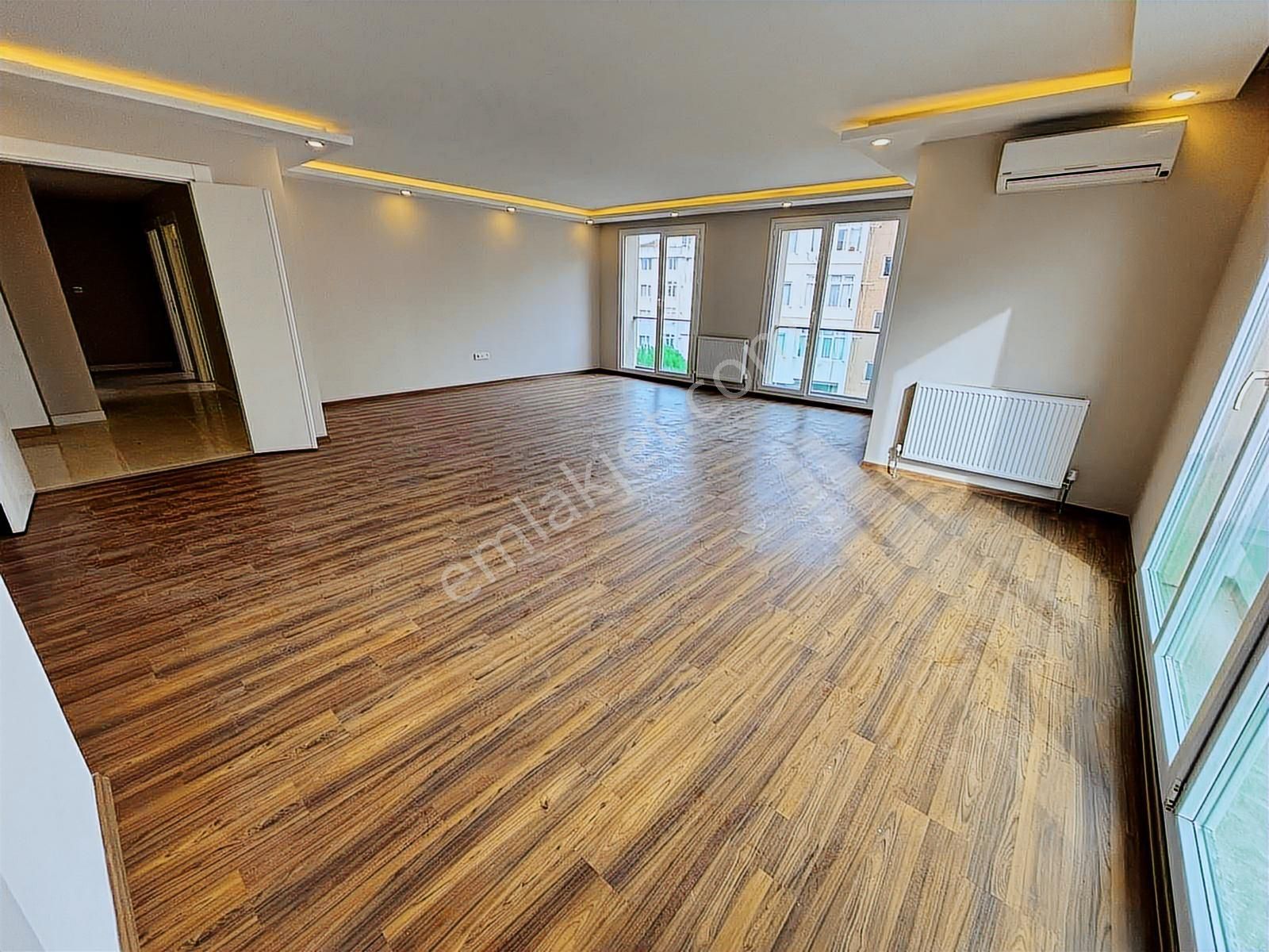 Piyasa Gayrımenkulden Şehri Beyaz 2 De Geniş Satılık 5+1 Dublex - Görsel 7