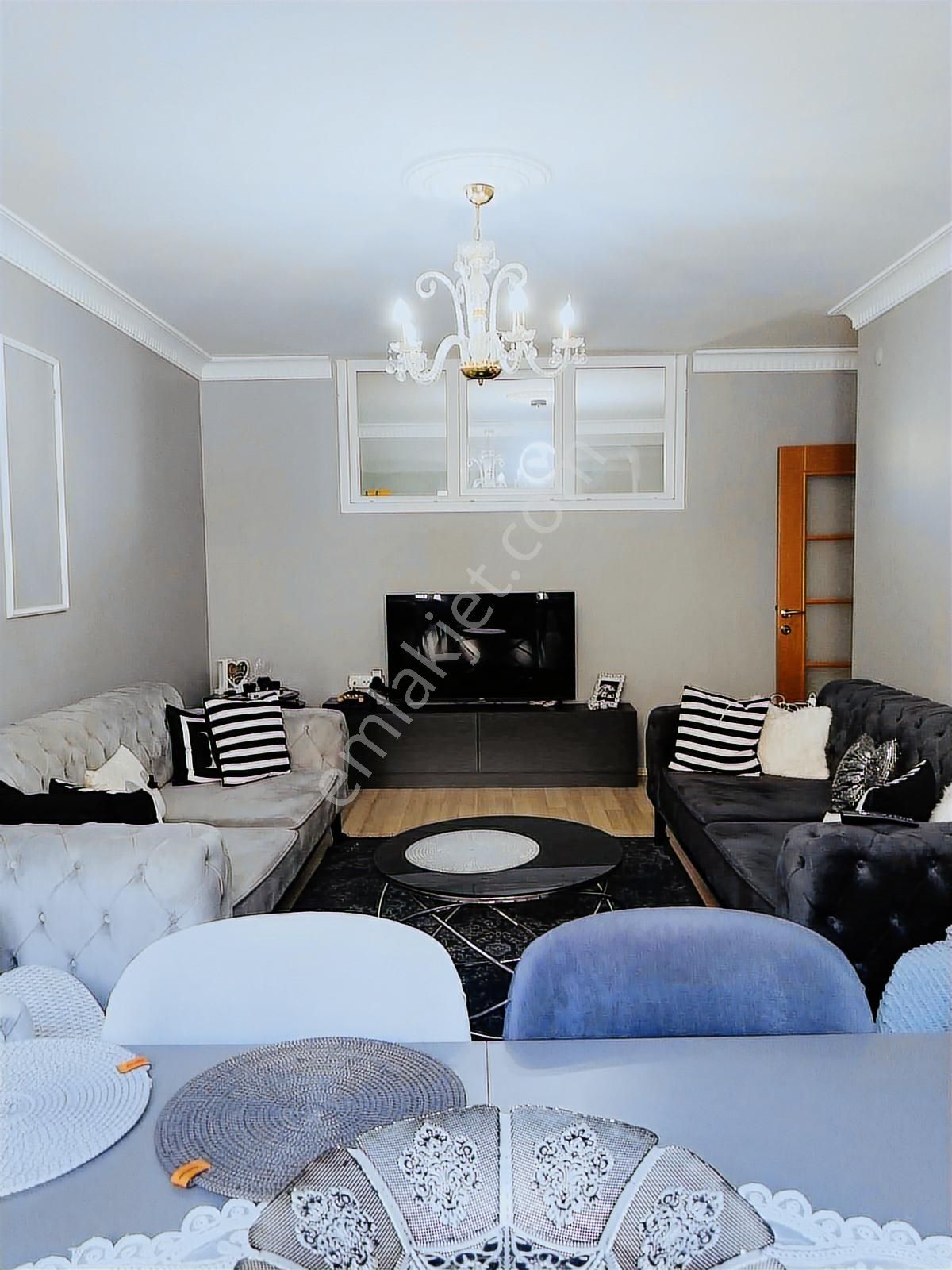 Piyasa Gayrimenkul Den Kelepir 5+2 Teraslı Dubleks Daire