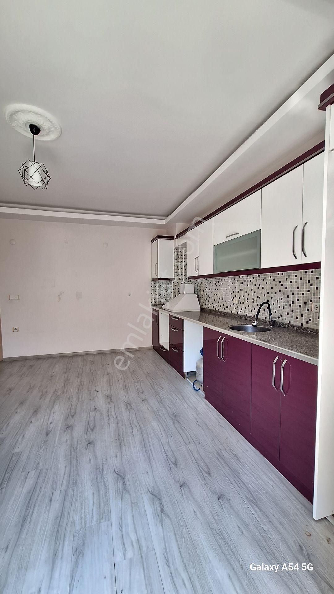 1+1 Satılık 60 M Kare - Görsel 11