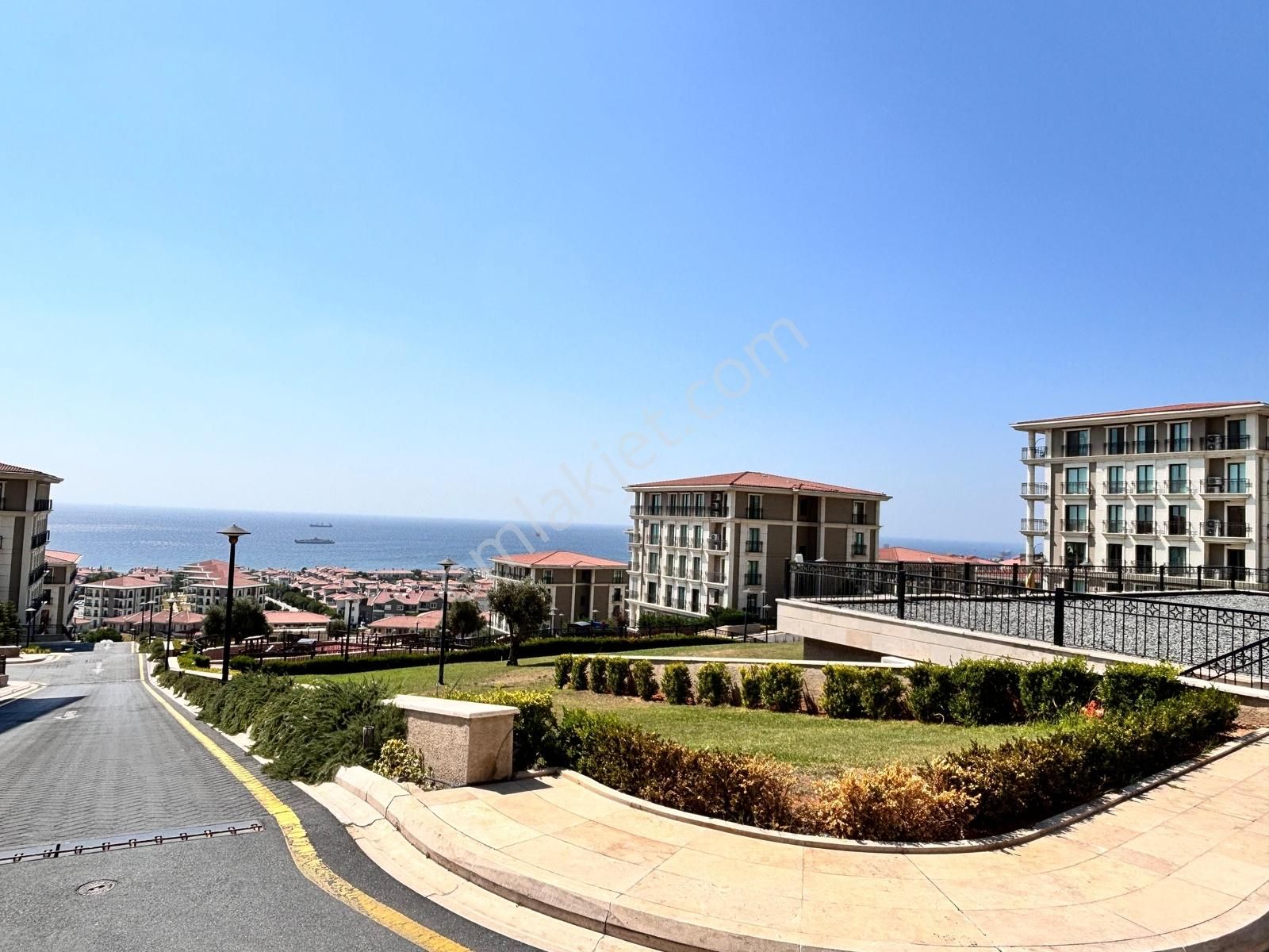 Piyasa Gayrimenkul Den Deniz İstanbul De 3+1 Kiralık Daire