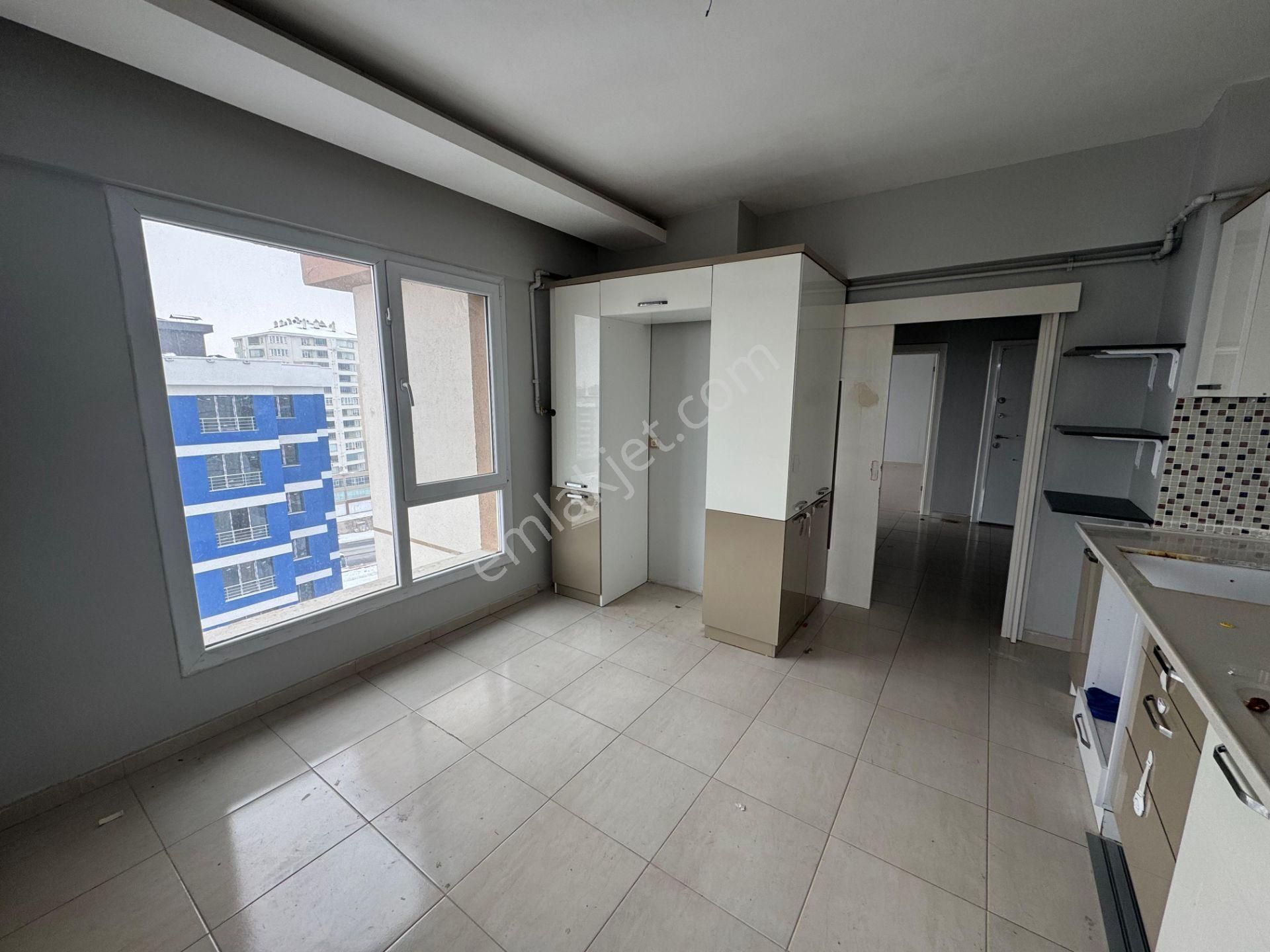 Erkilet Ertuğrul Gazi Mah Harika Konumda Satılık Fırsat Daire - Görsel 11