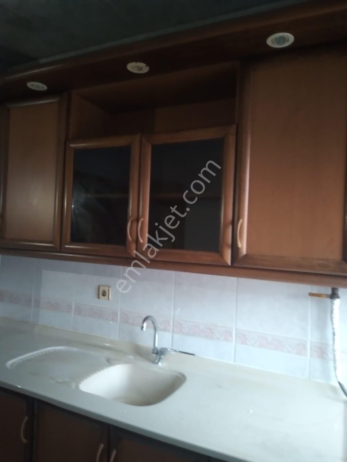 Ümraniye Adem Yavuz Mahallesinde 3+1 Kiralık Daire - Görsel 15