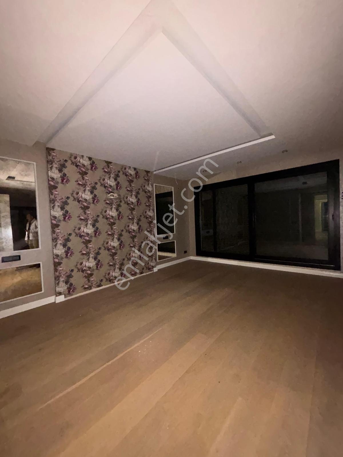Kaan Emlaktan Göveçlikte Ultra Lüks Kiralık Villa - Görsel 19
