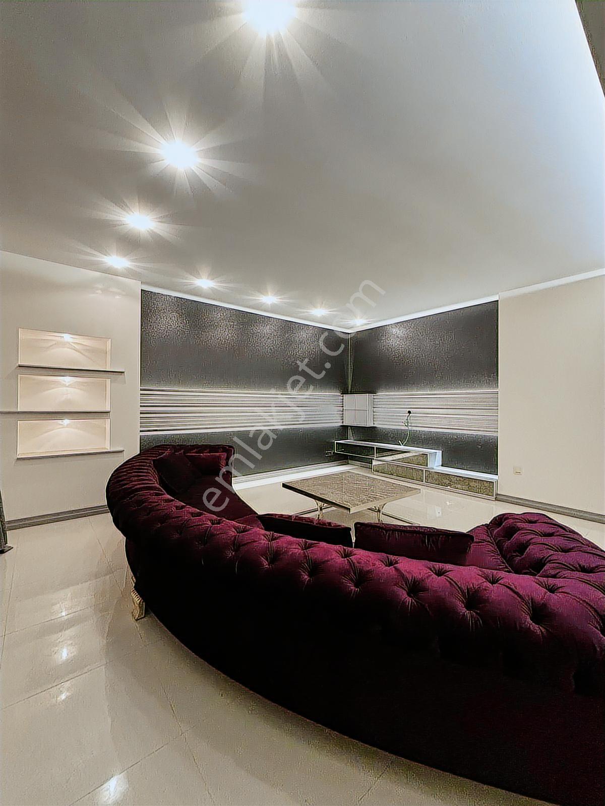 Kaan Emlaktan Göveçlikte Ultra Lüks Kiralık Villa - Görsel 23