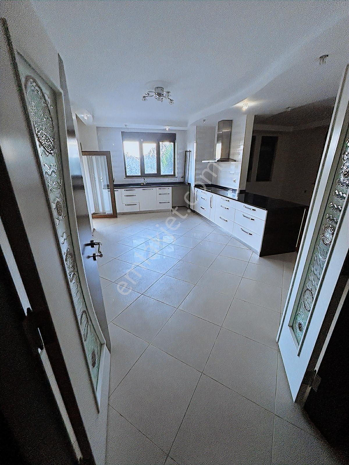 Kaan Emlak Tan Muhteşem Doğa Ve Denizlimanzaralı Kiralık Villa - Görsel 22