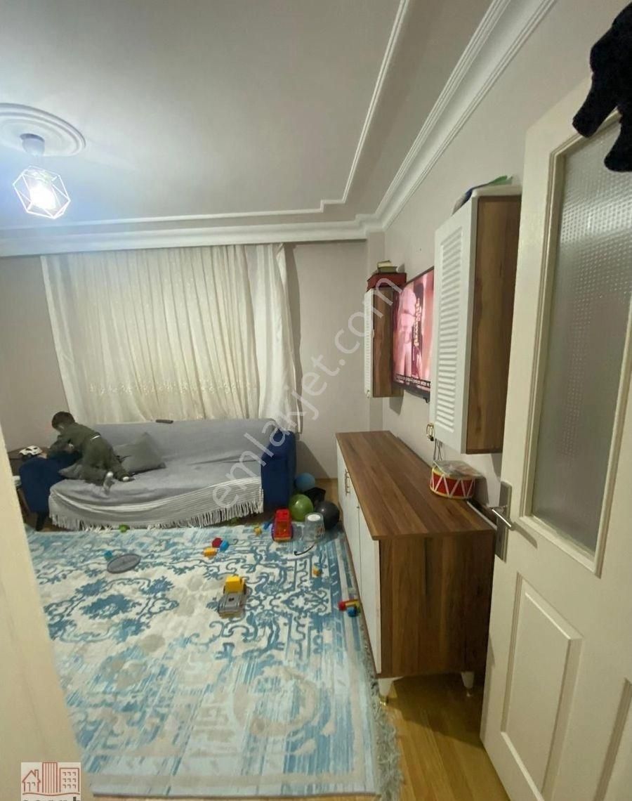 Soğanlı Mahallesi'nde 3+1 90m2 2009 Yapımı B.katı Satılık Daire - Görsel 2