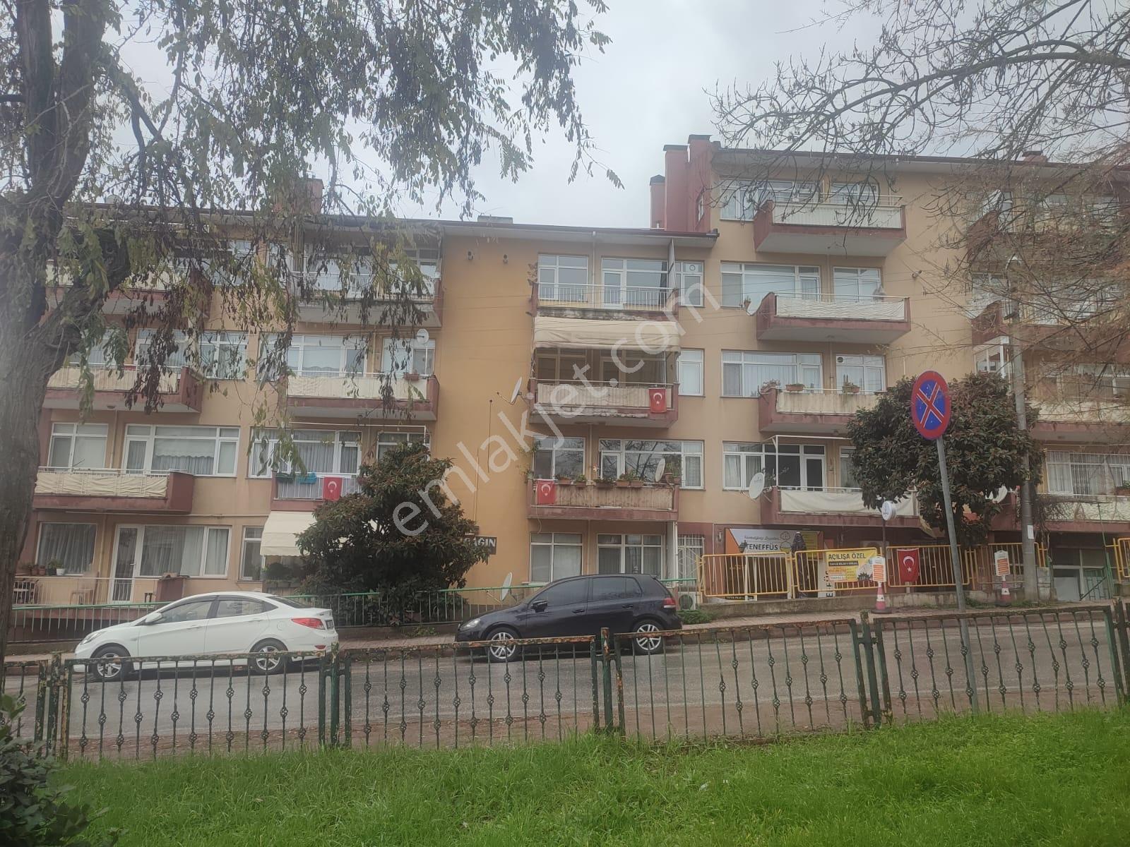 Tarcanlar'dan İzmit Yenimahalle (lise Karşısı) Kiralık 2+1 Daire