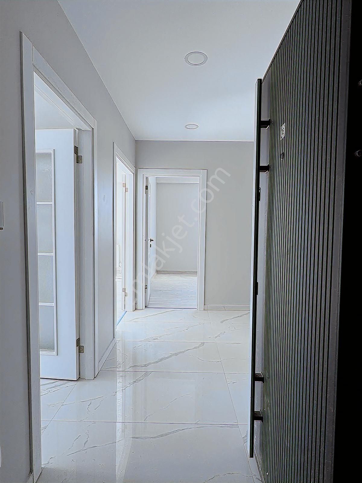 Sancaktepe Sitede Cadde Üzeri Satılık 90 M2 2+1 Daire - Görsel 27