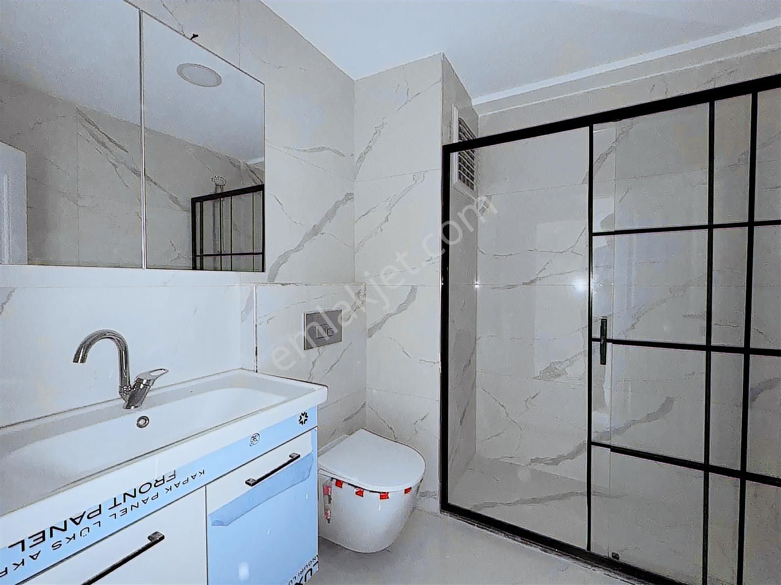 Sancaktepe Sitede Cadde Üzeri Satılık 90 M2 2+1 Daire - Görsel 31