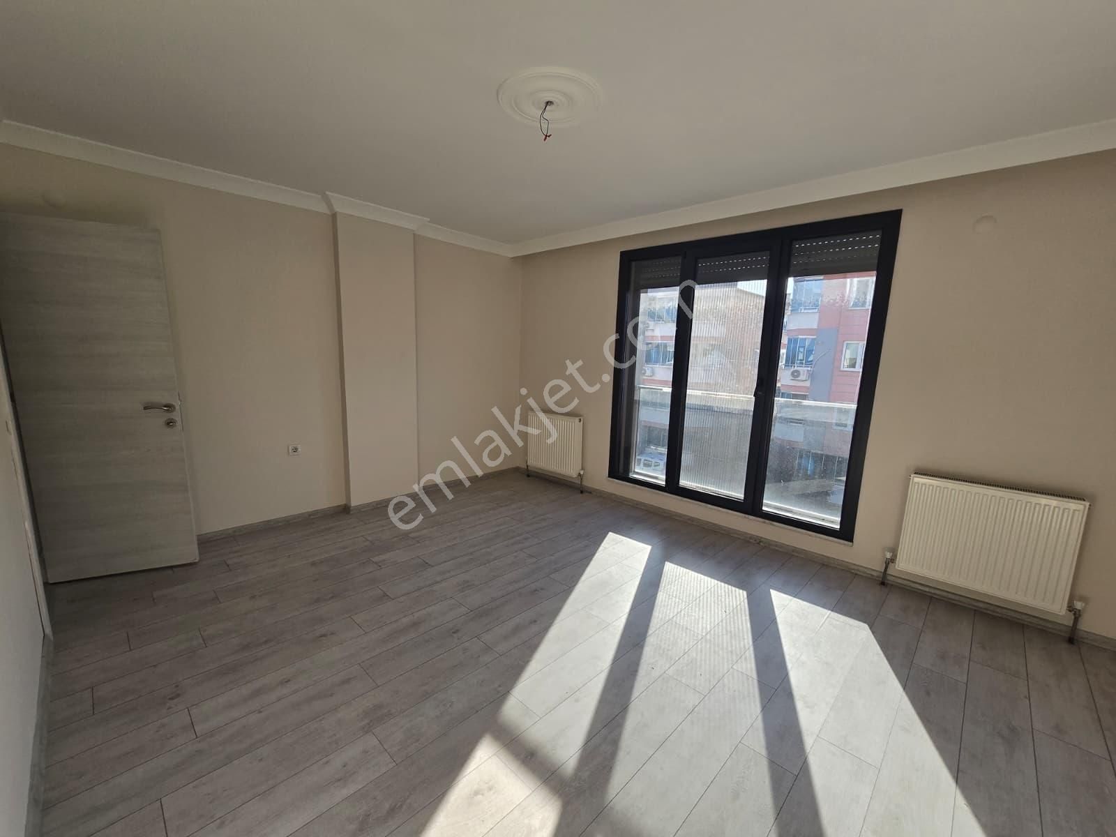Zenith Real Estate Bahçelievler Mah.'de Kiralık 130 M2 3+1 Daire - Görsel 21