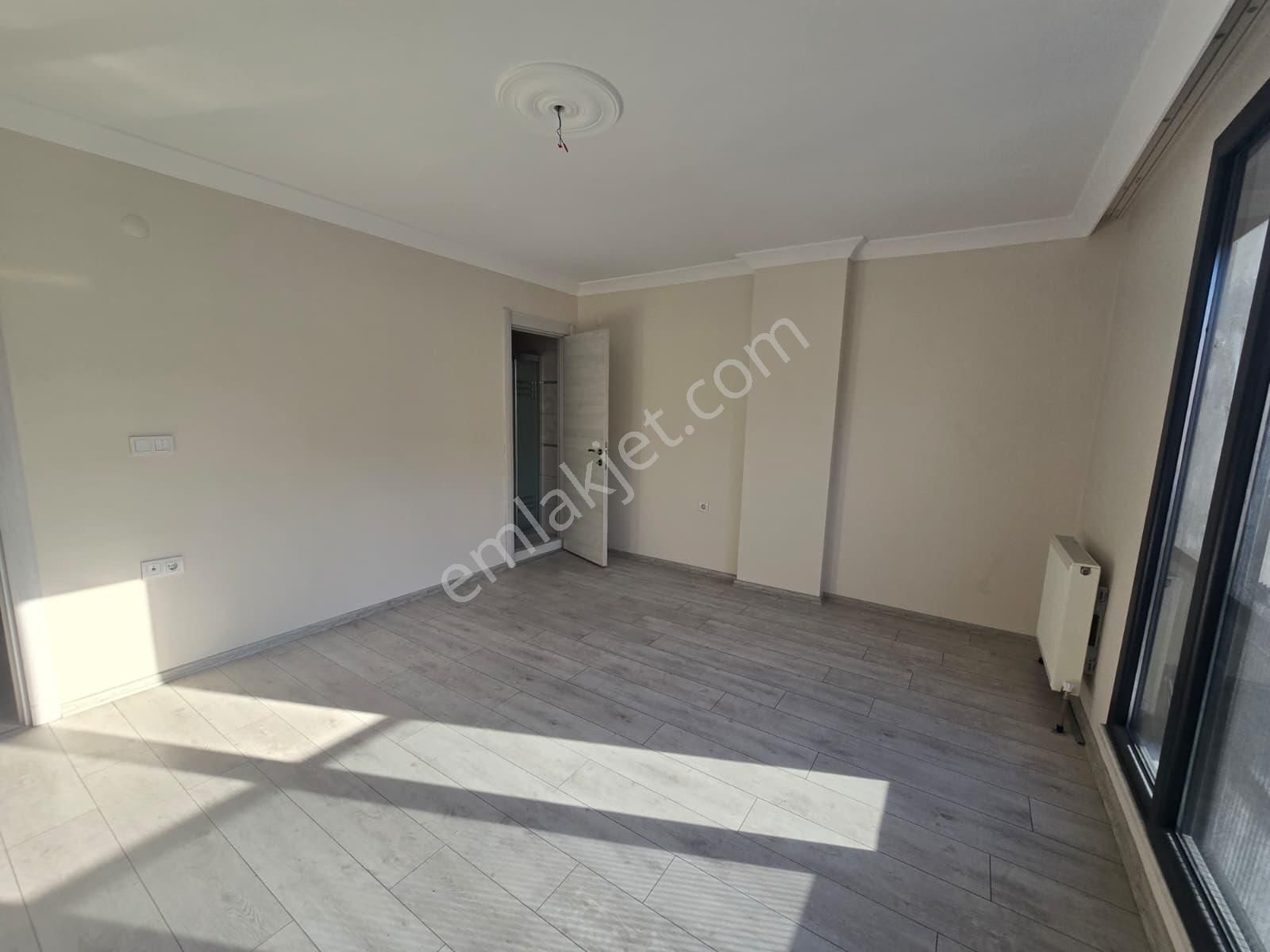 Zenith Real Estate Bahçelievler Mah.'de Kiralık 130 M2 3+1 Daire - Görsel 8