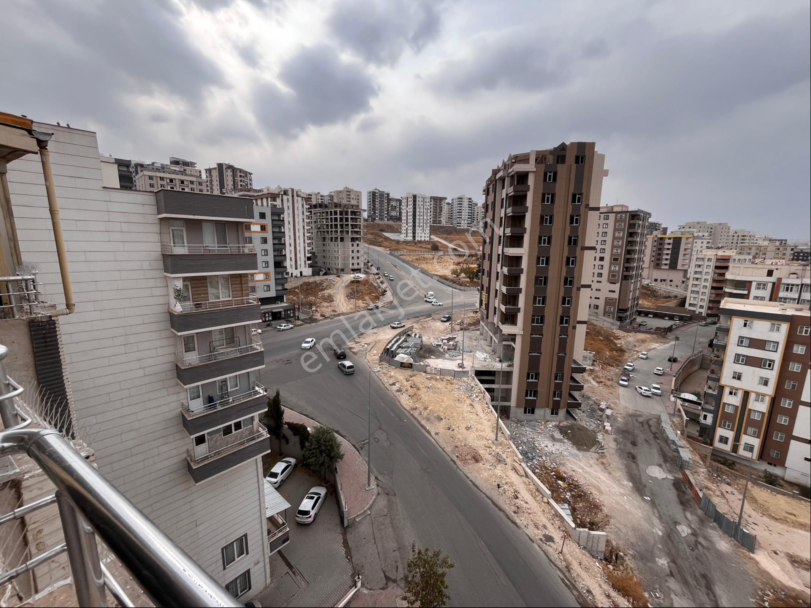 Karaköprü Narlıkuyu’da Satılık Delux 4+4 Dublexs - Görsel 13