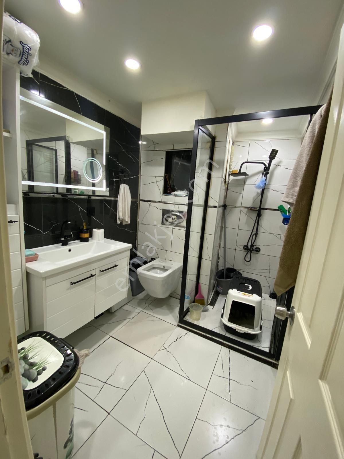 Zeynep Kamil Hasta Ne Yakın - Görsel 10