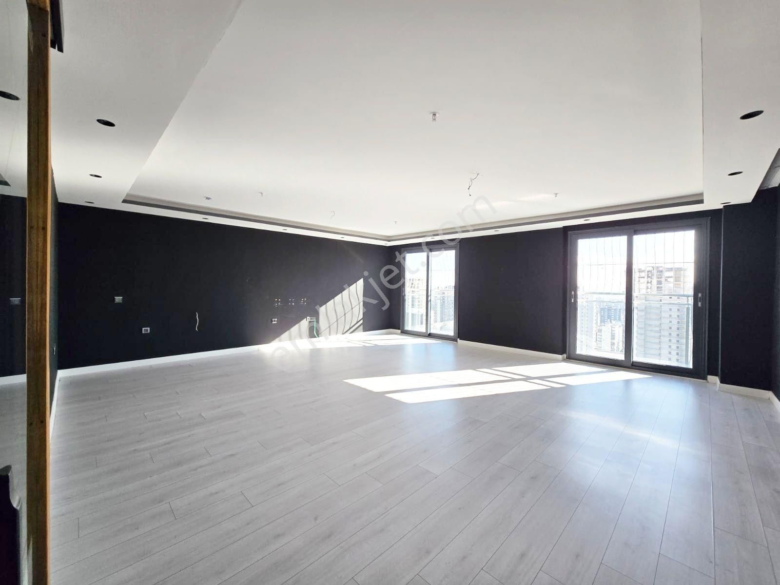 T.başı Bulv.civ Sosyal Aktiviteli Site İçi Özel Güvenlikli 570 M2 Alternatifsiz Teraslı - Görsel 6