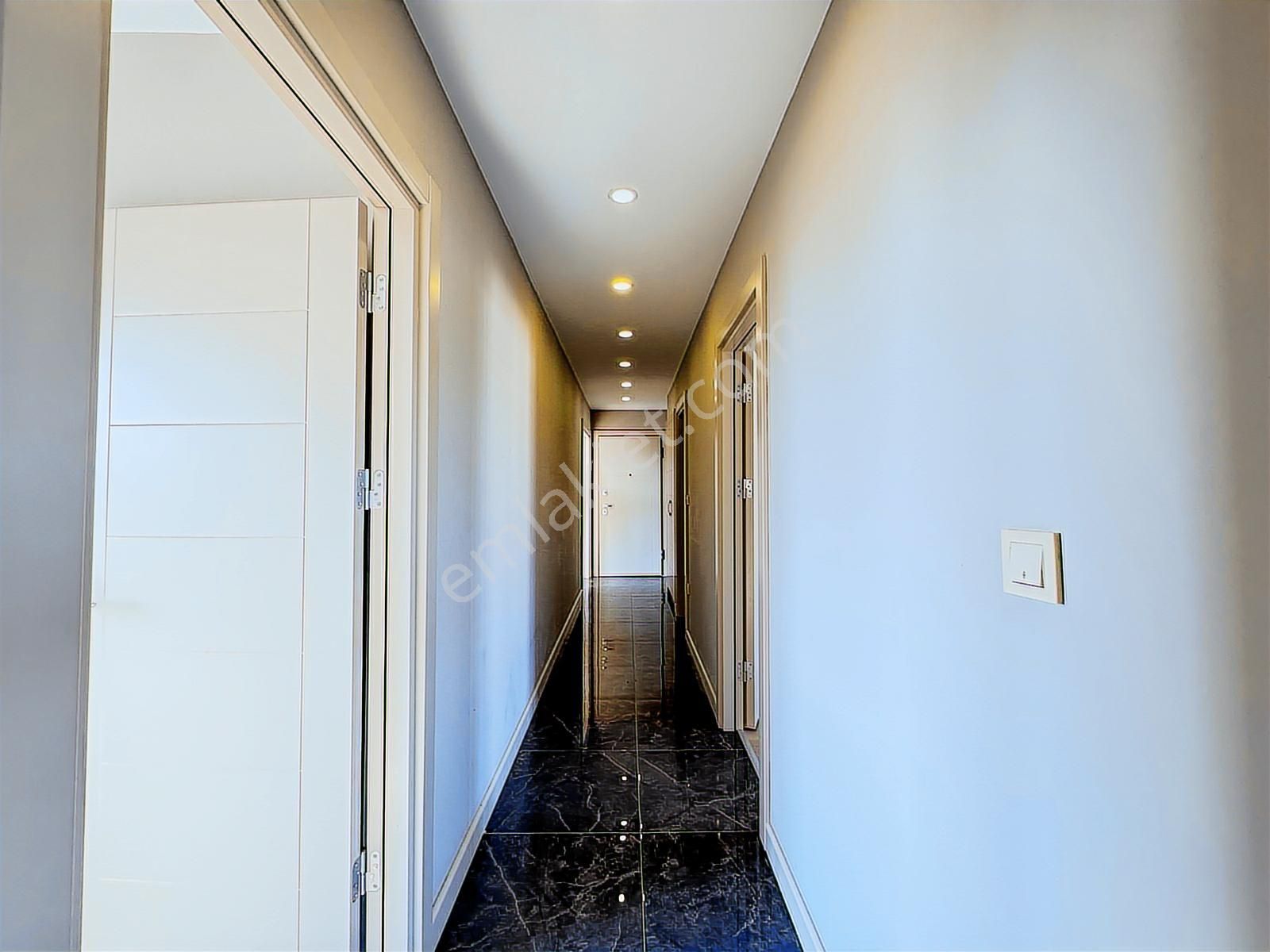 Utkudan Suadiyede Bağdat Cad. Yakın Havuzlu 126 M2 Satılık 3+1 - Görsel 30